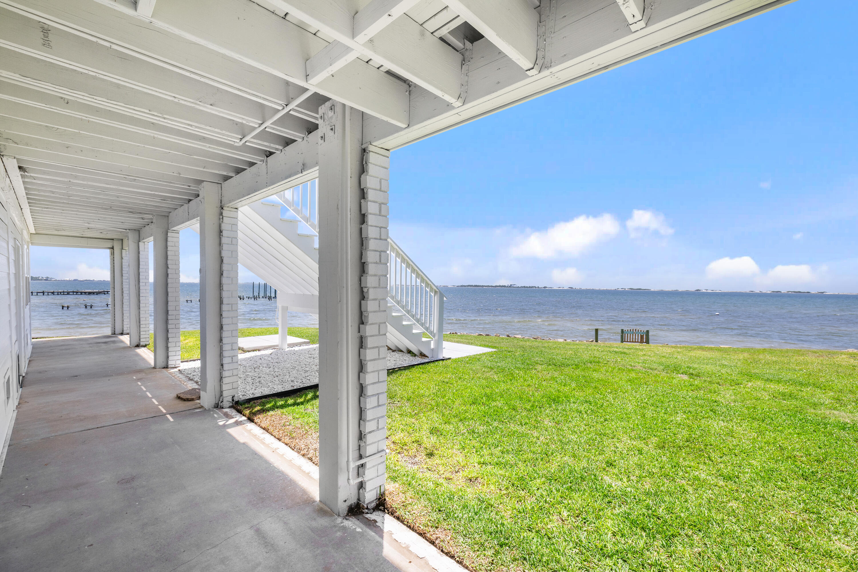 main property photo 83