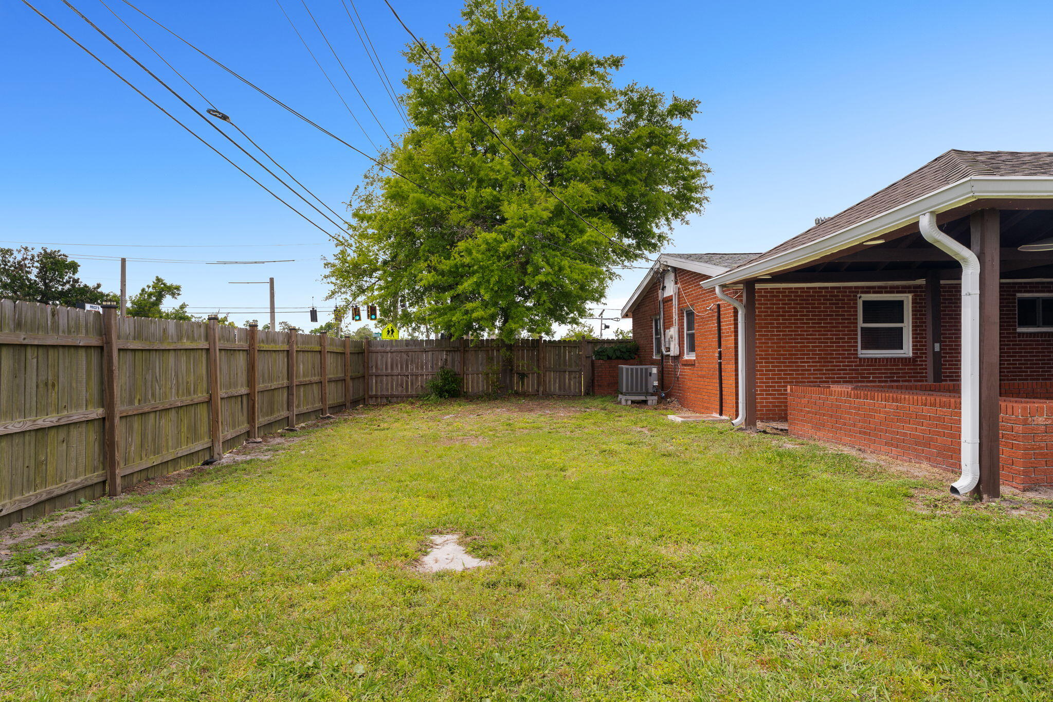 main property photo 47
