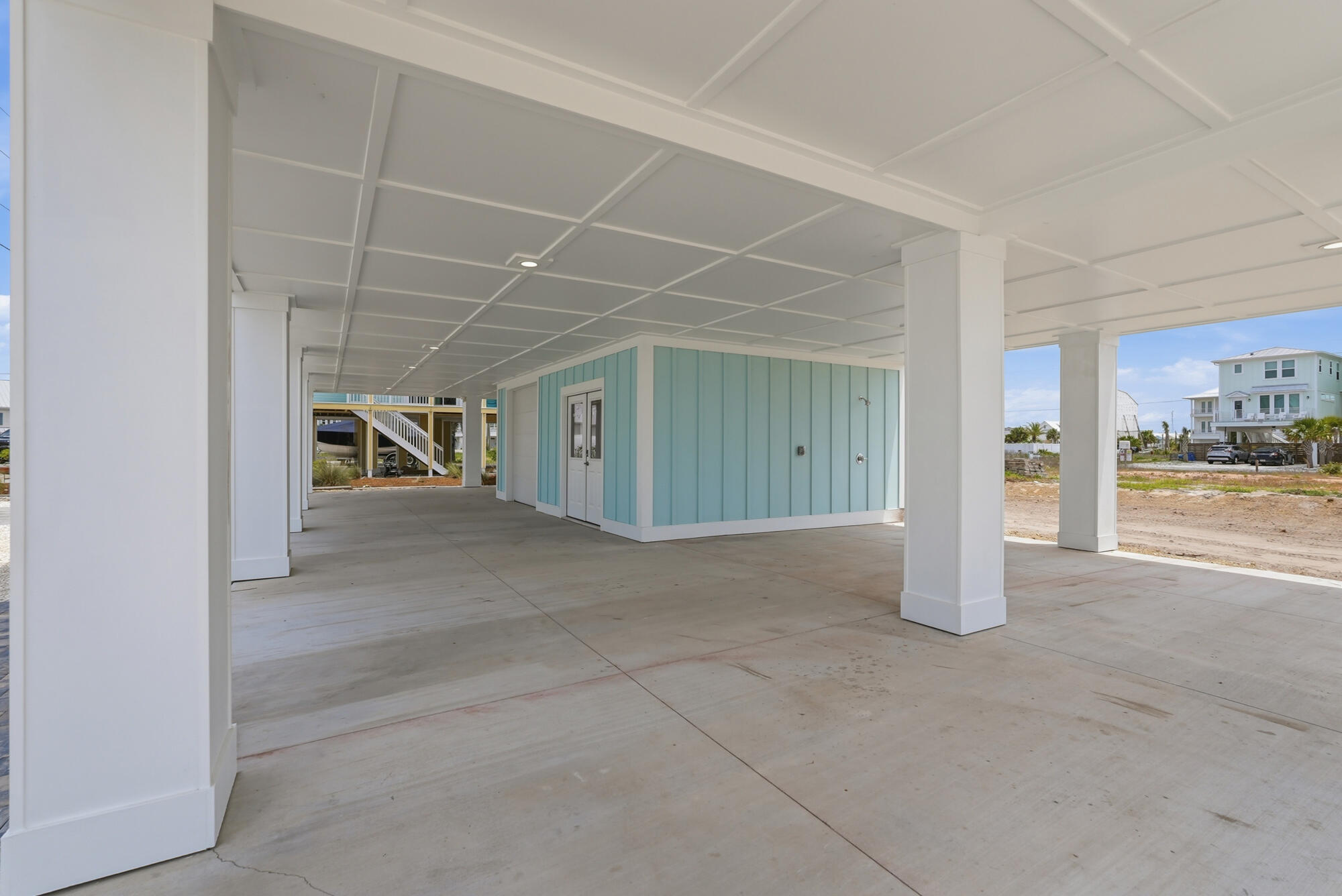 main property photo 48