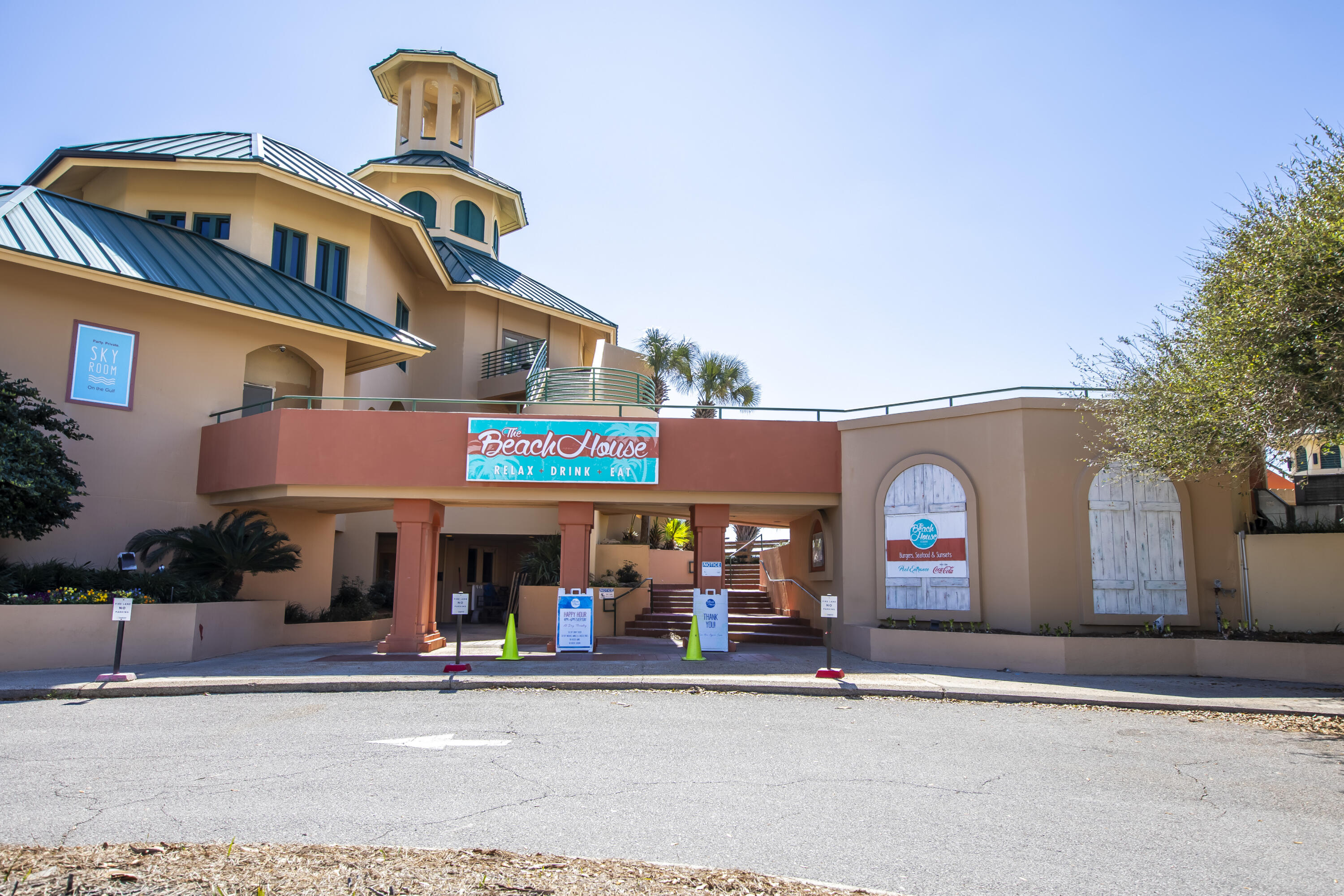 main property photo 28