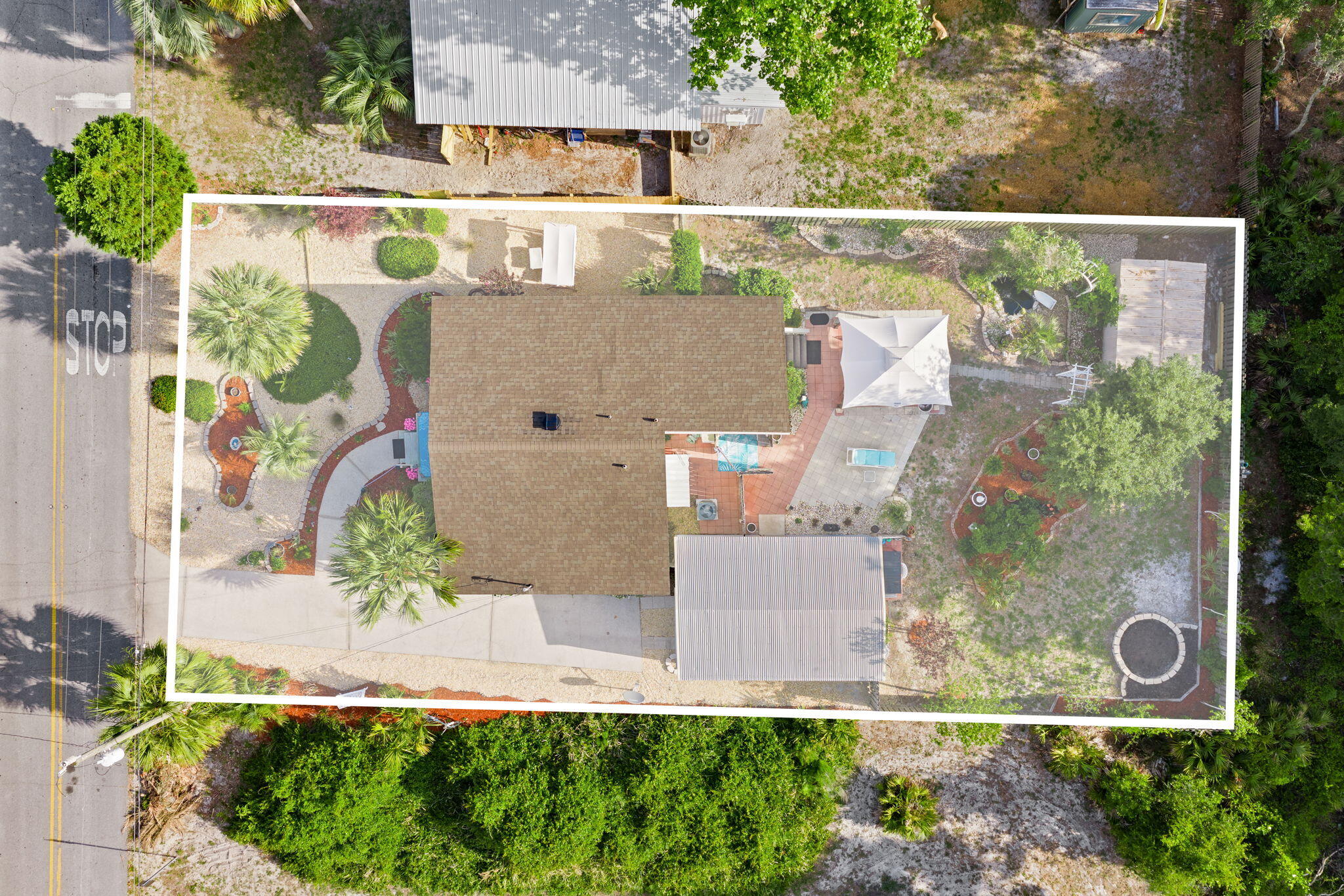 main property photo 41