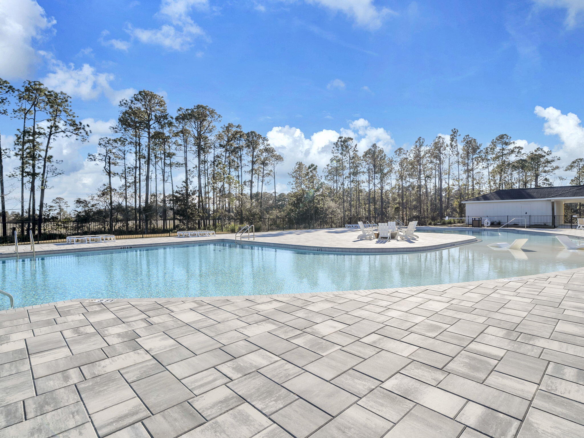 main property photo 76