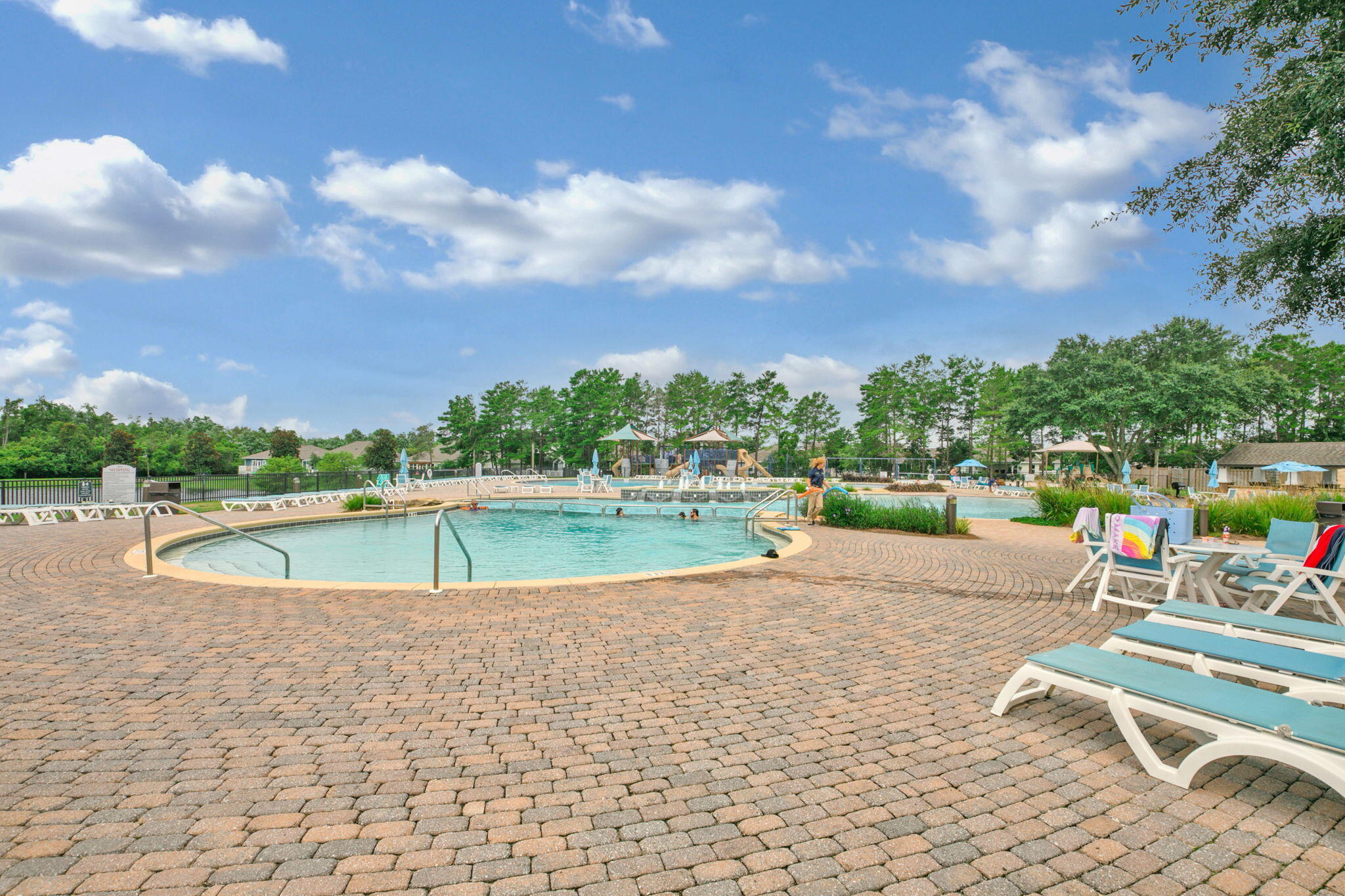 main property photo 86