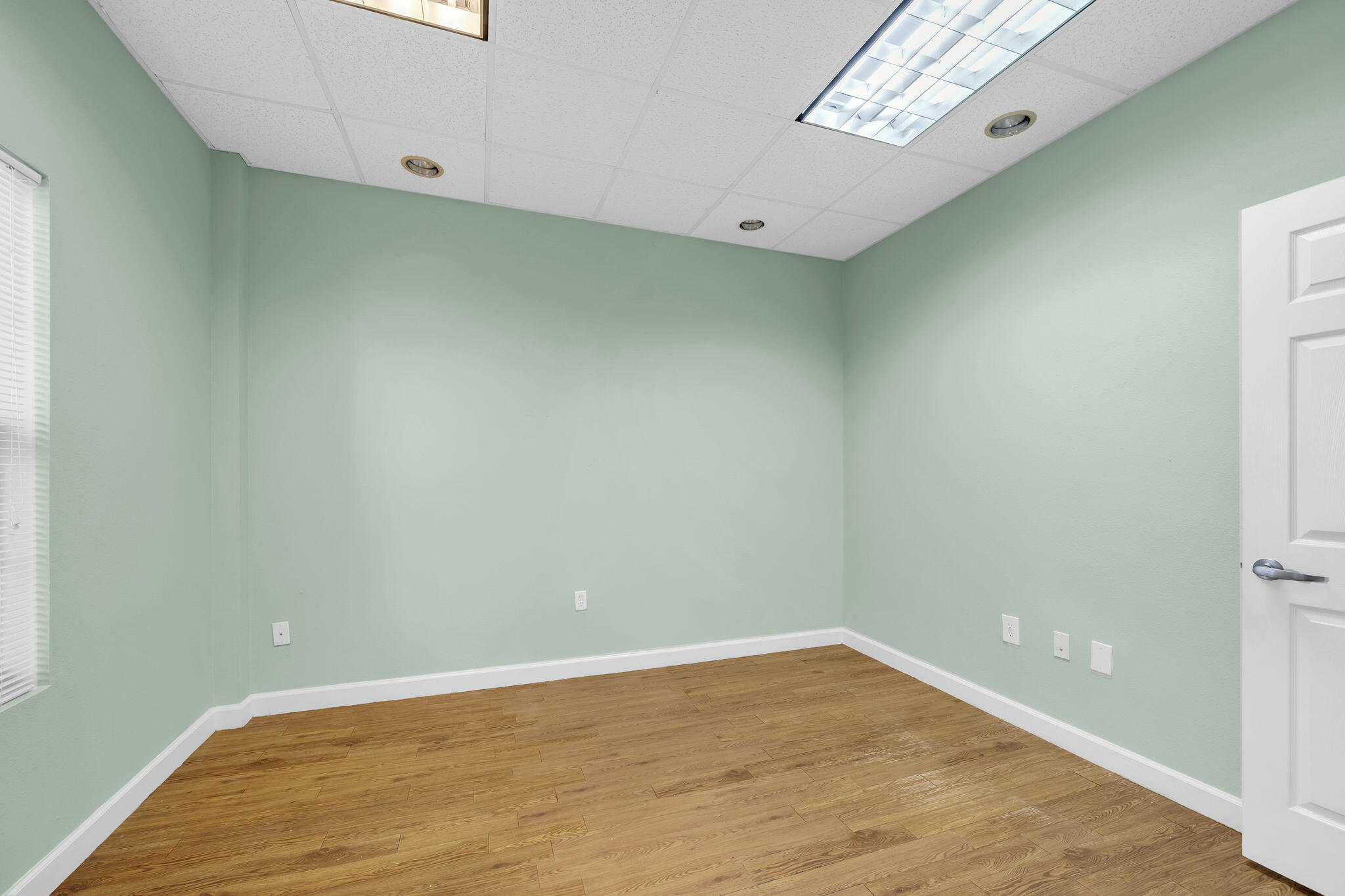 main property photo 53