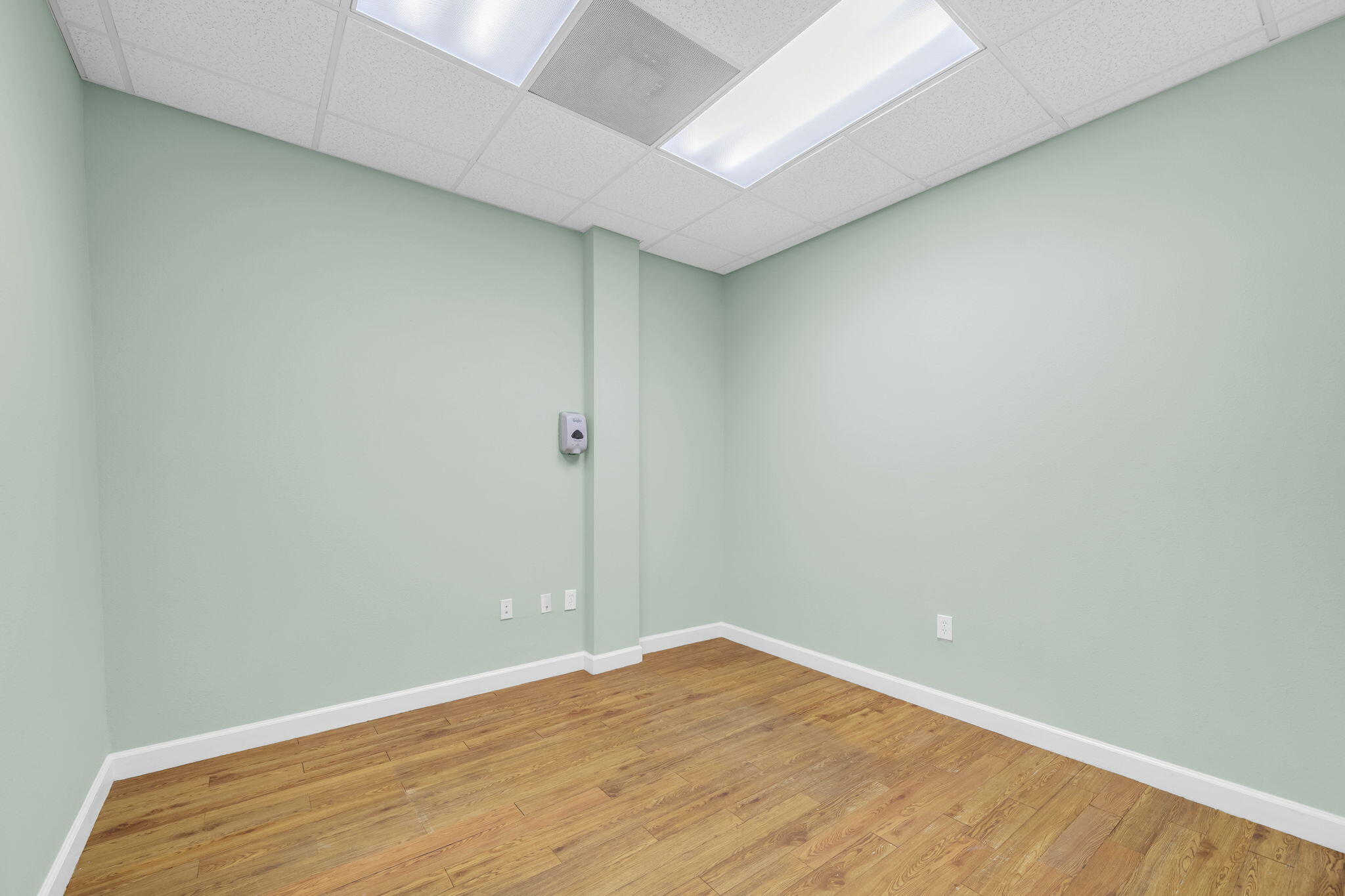 main property photo 55
