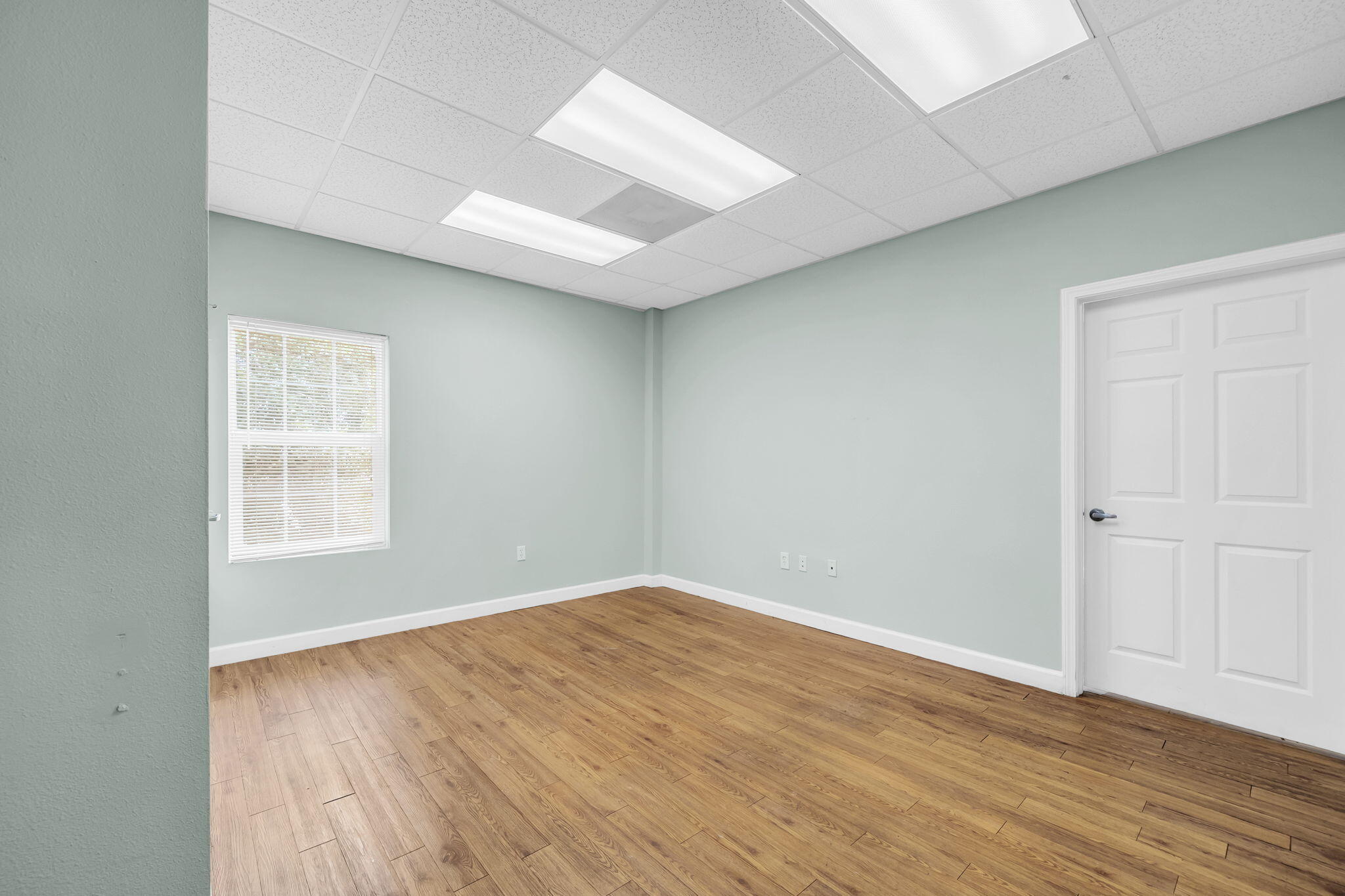 main property photo 61