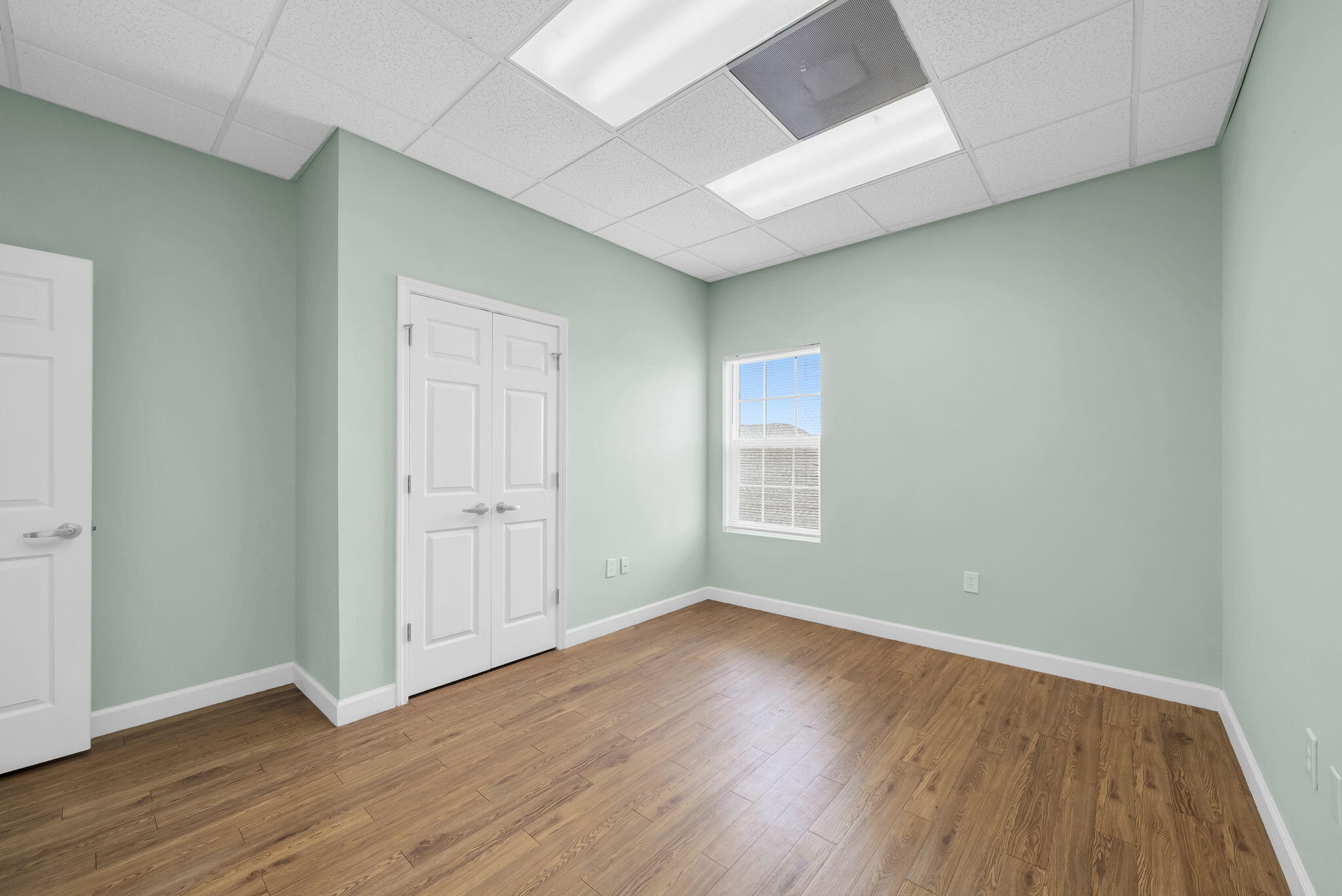 main property photo 68