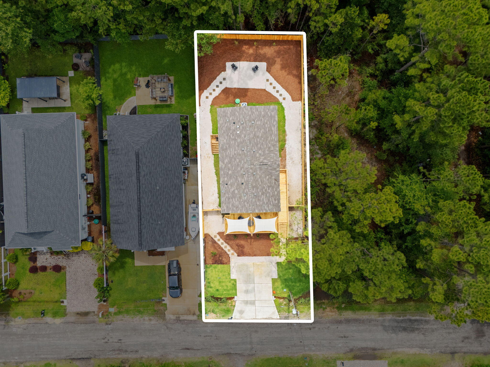 main property photo 43