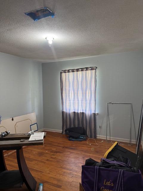 main property photo 9