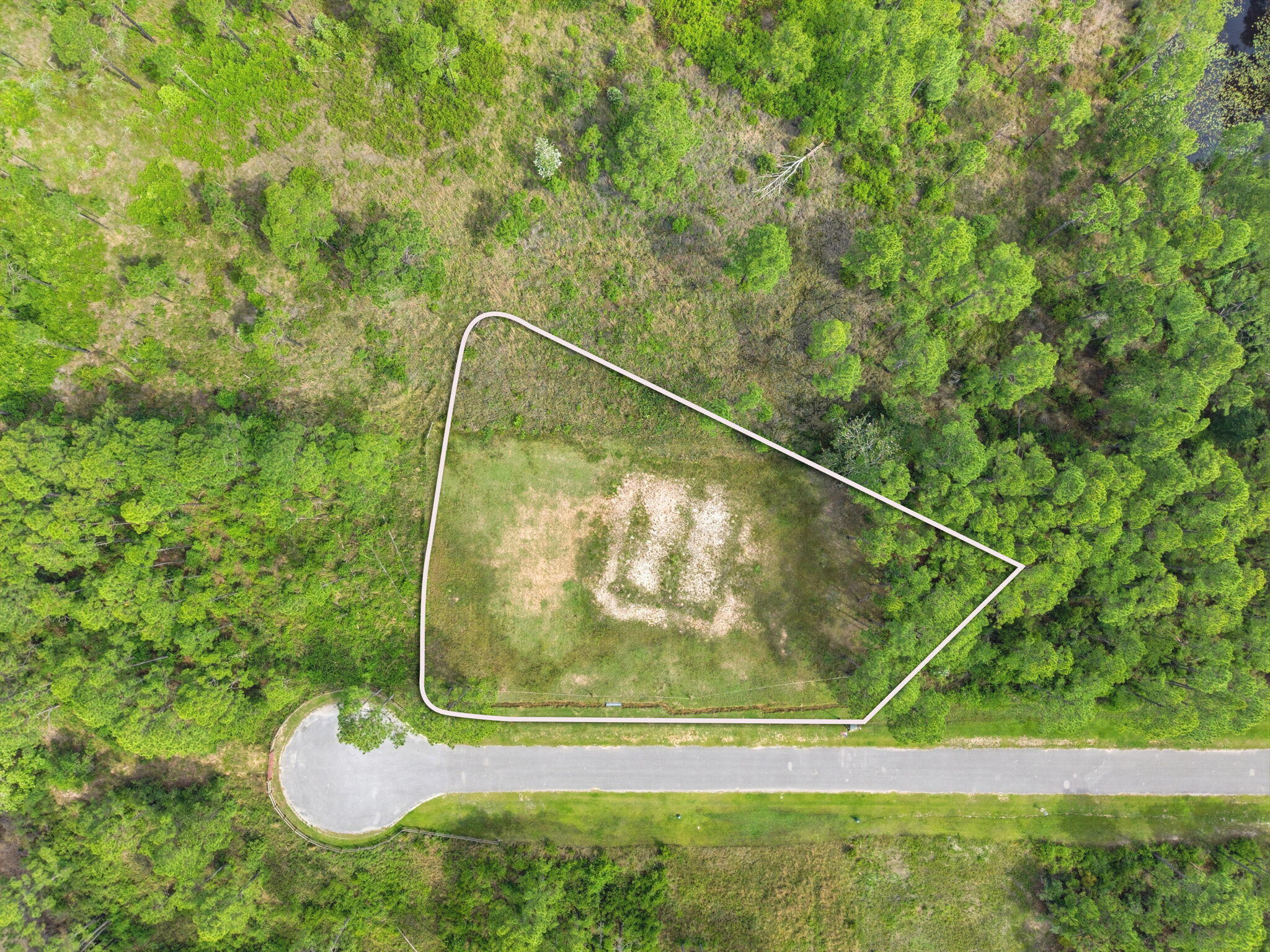 main property photo 11
