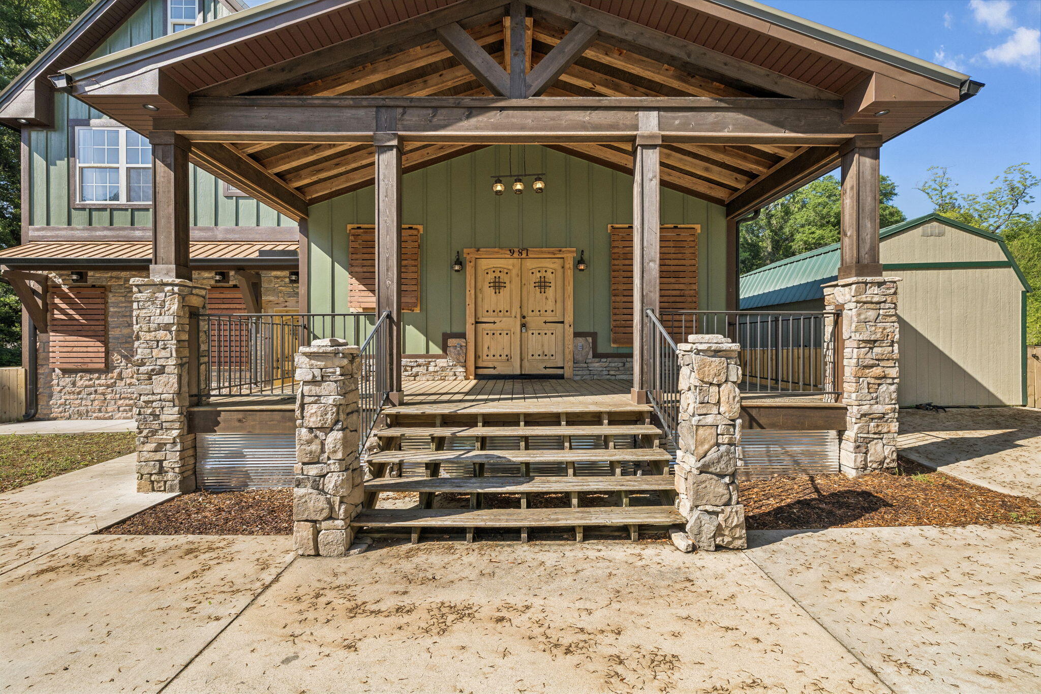 main property photo 21
