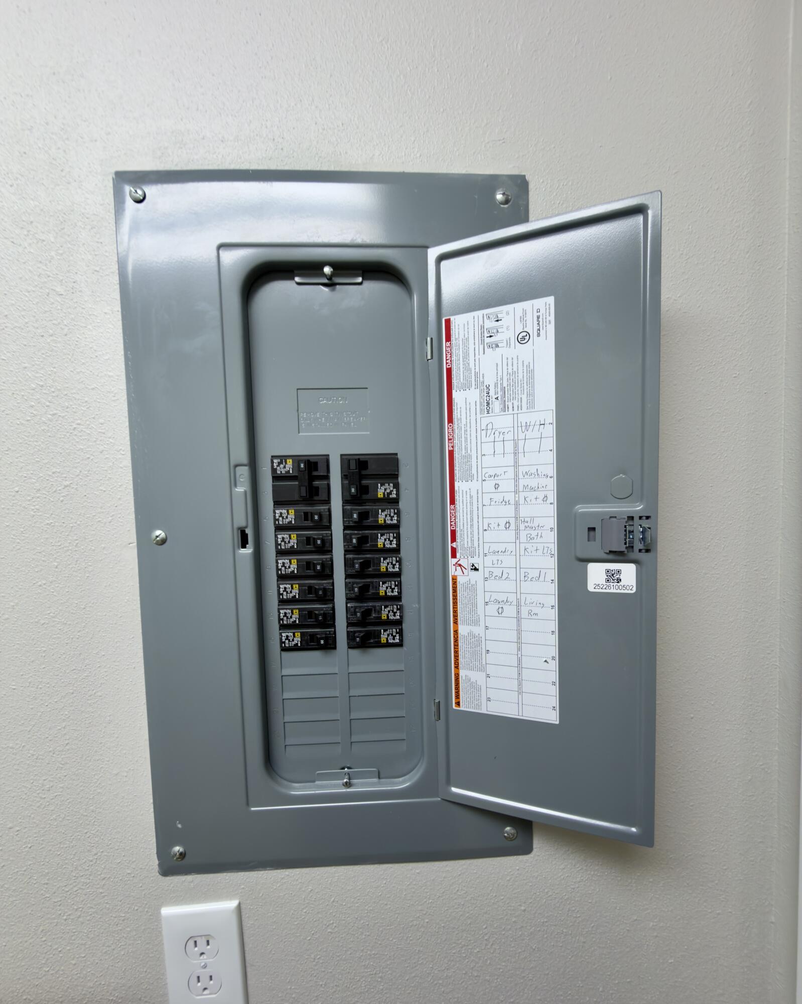main property photo 10