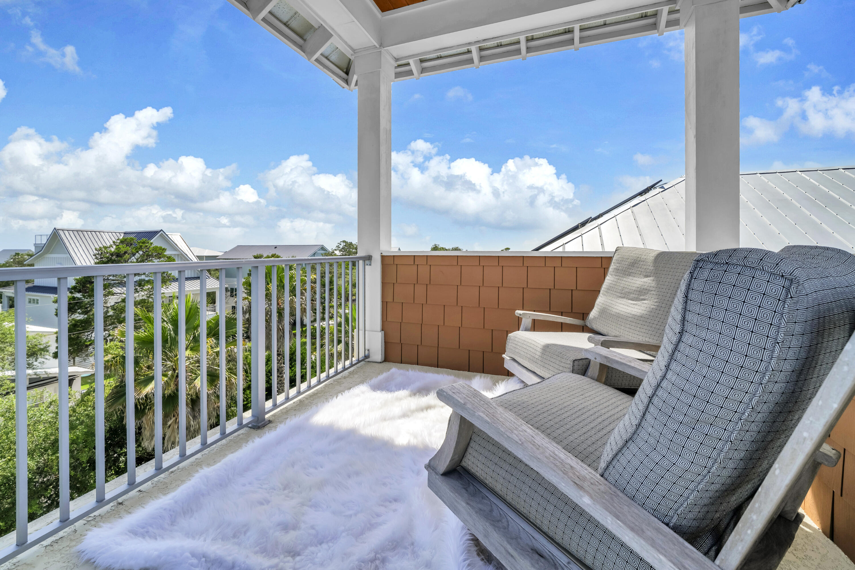 main property photo 77
