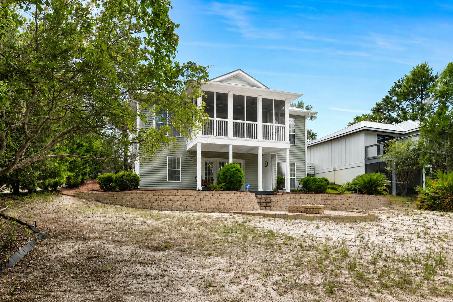 main property photo 33