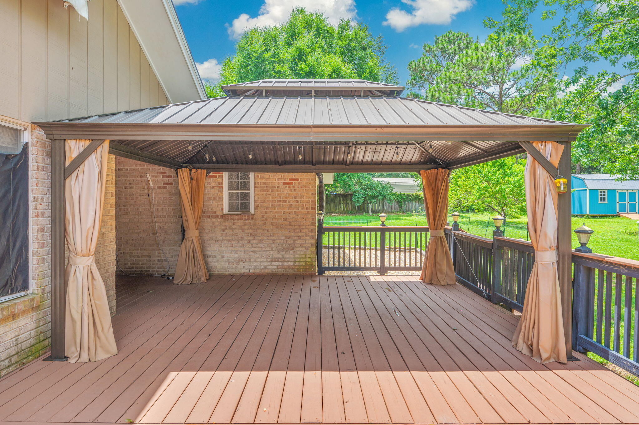 main property photo 36
