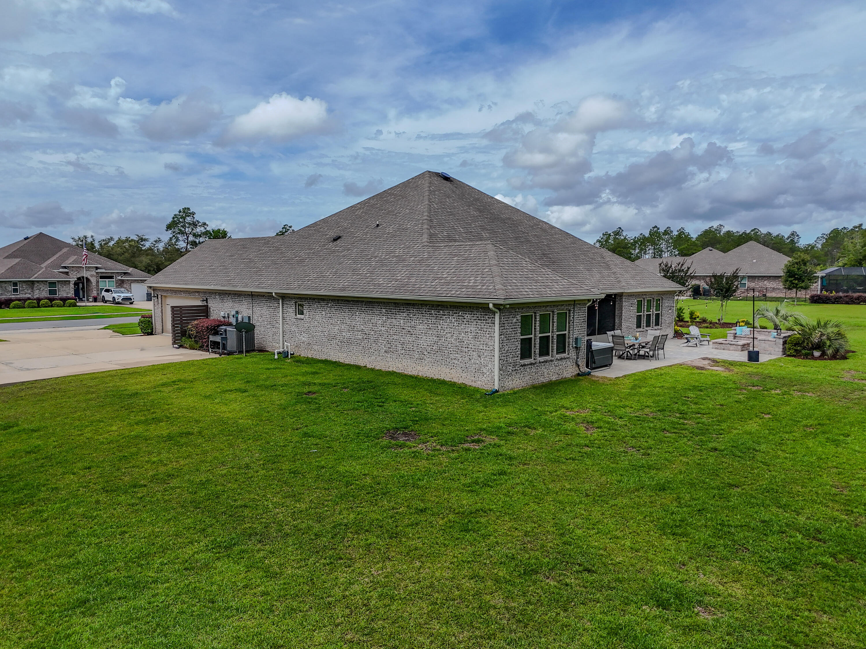 main property photo 67
