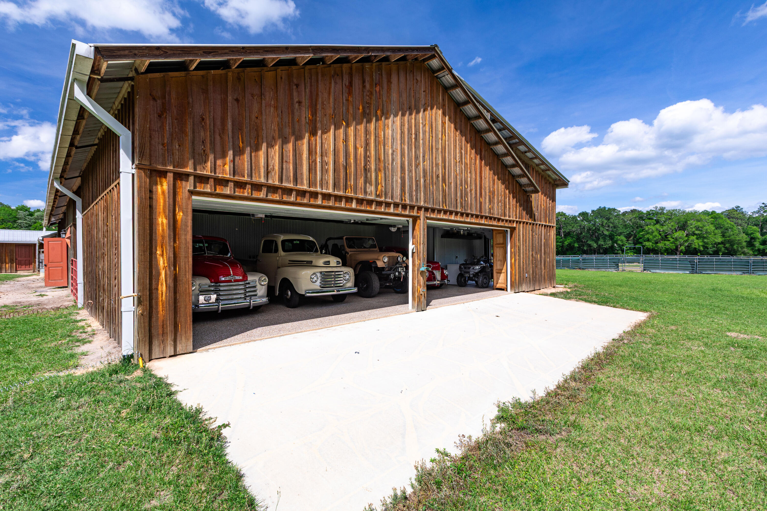 main property photo 42