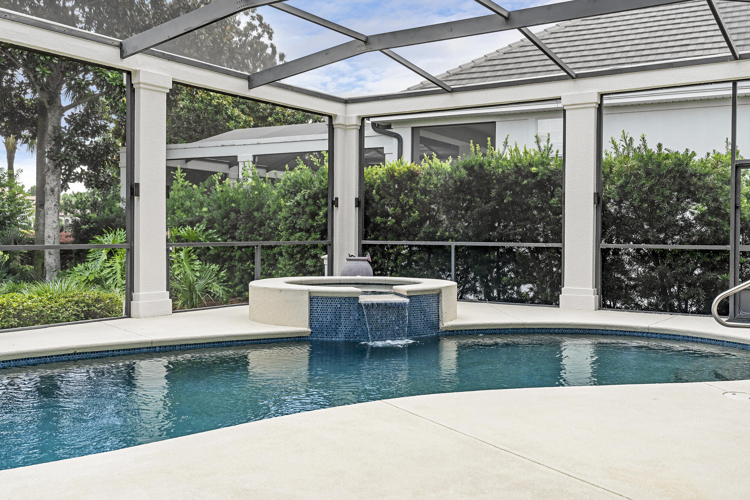 main property photo 83