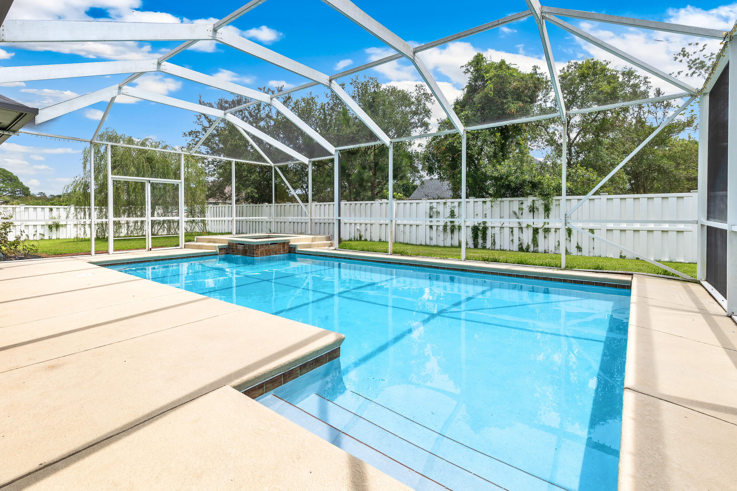 main property photo 60