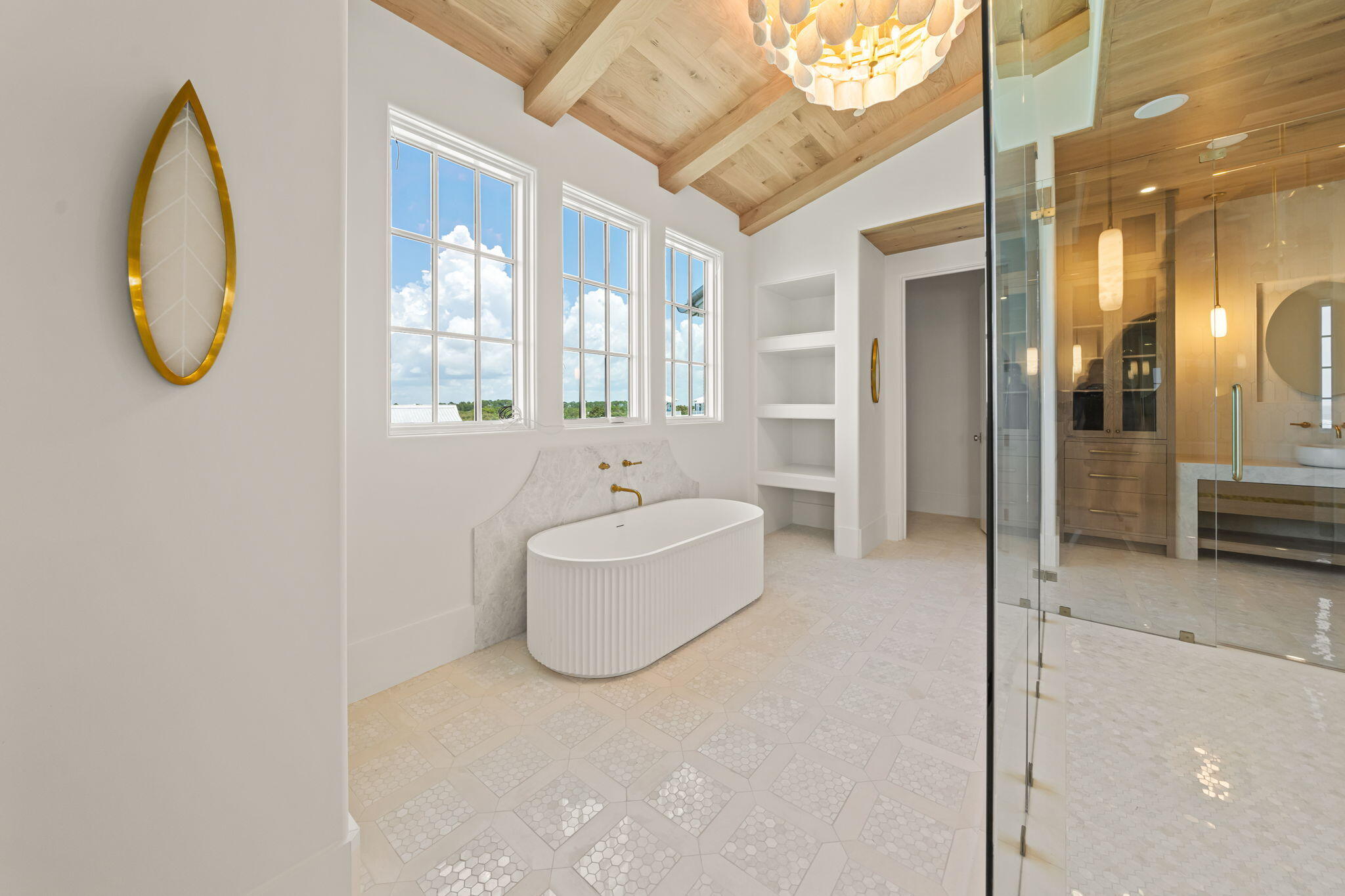 main property photo 68