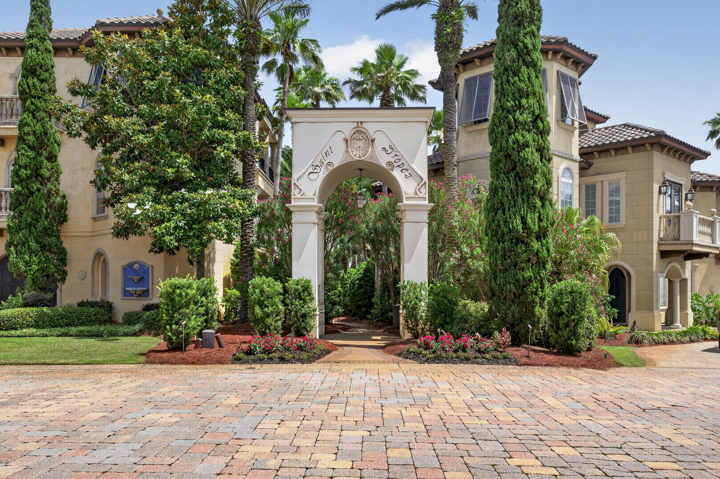 main property photo 45