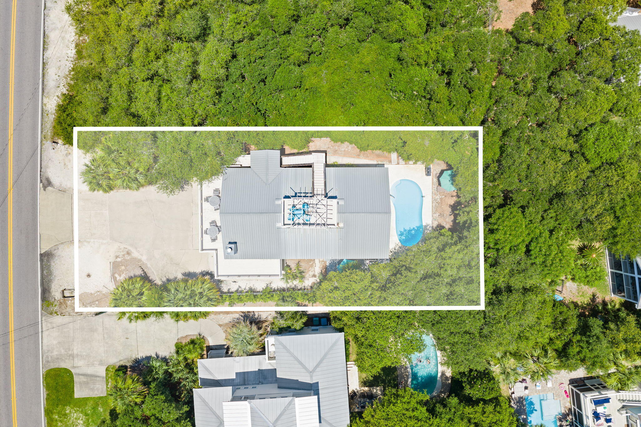 main property photo 44