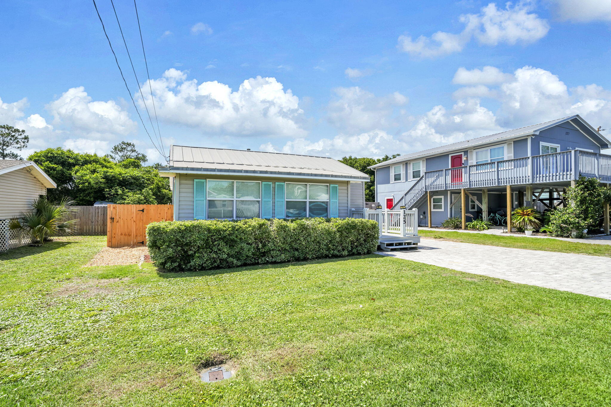main property photo 40
