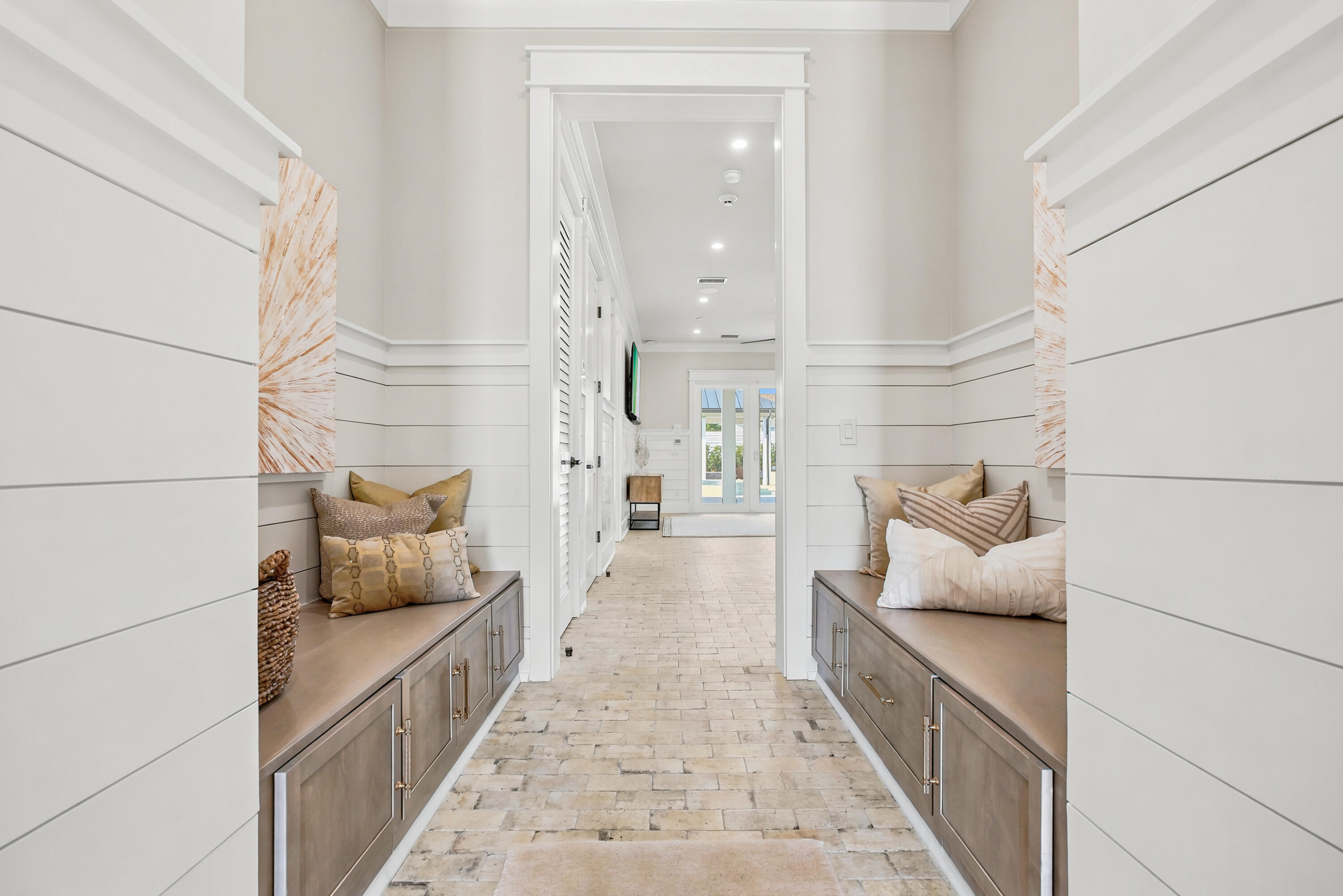 main property photo 67