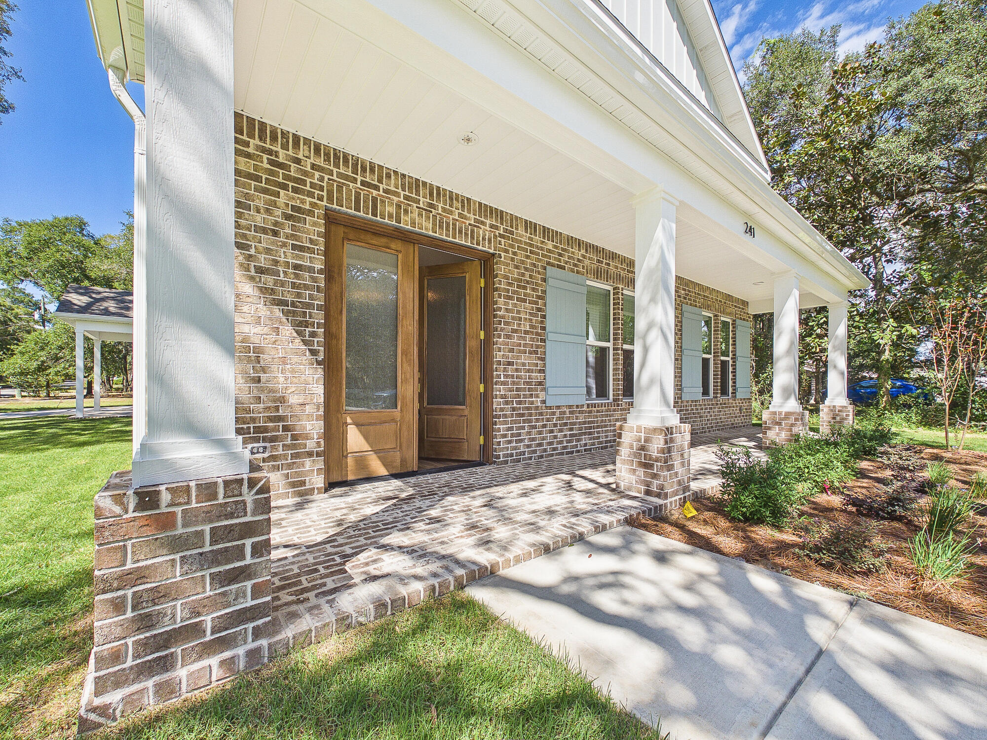 main property photo 50