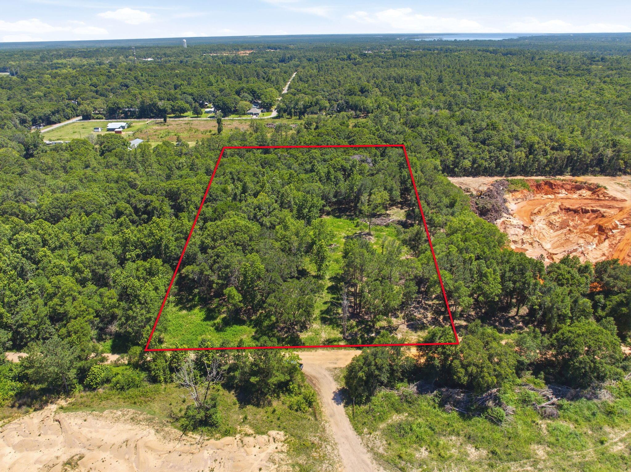 main property photo 14