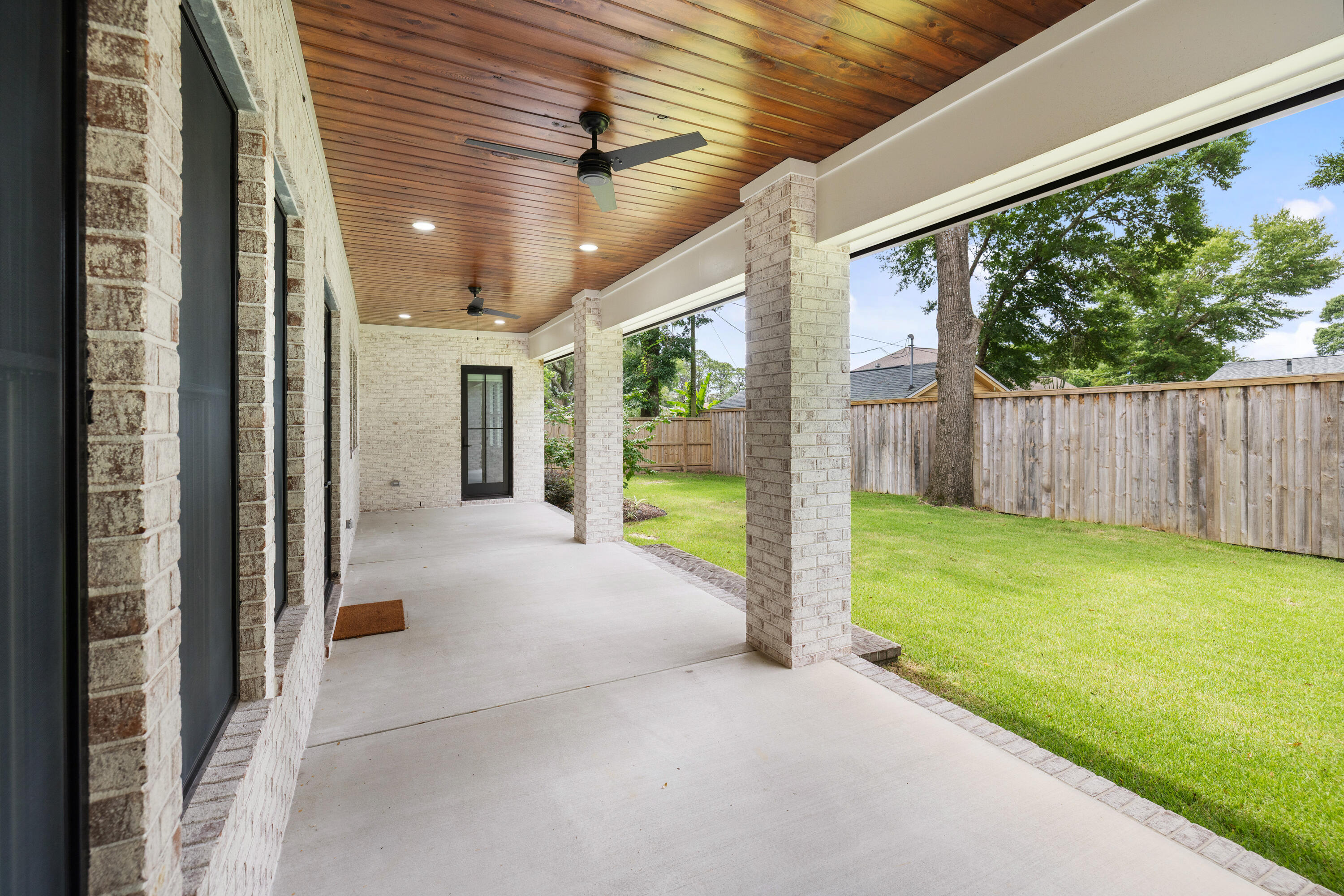main property photo 59