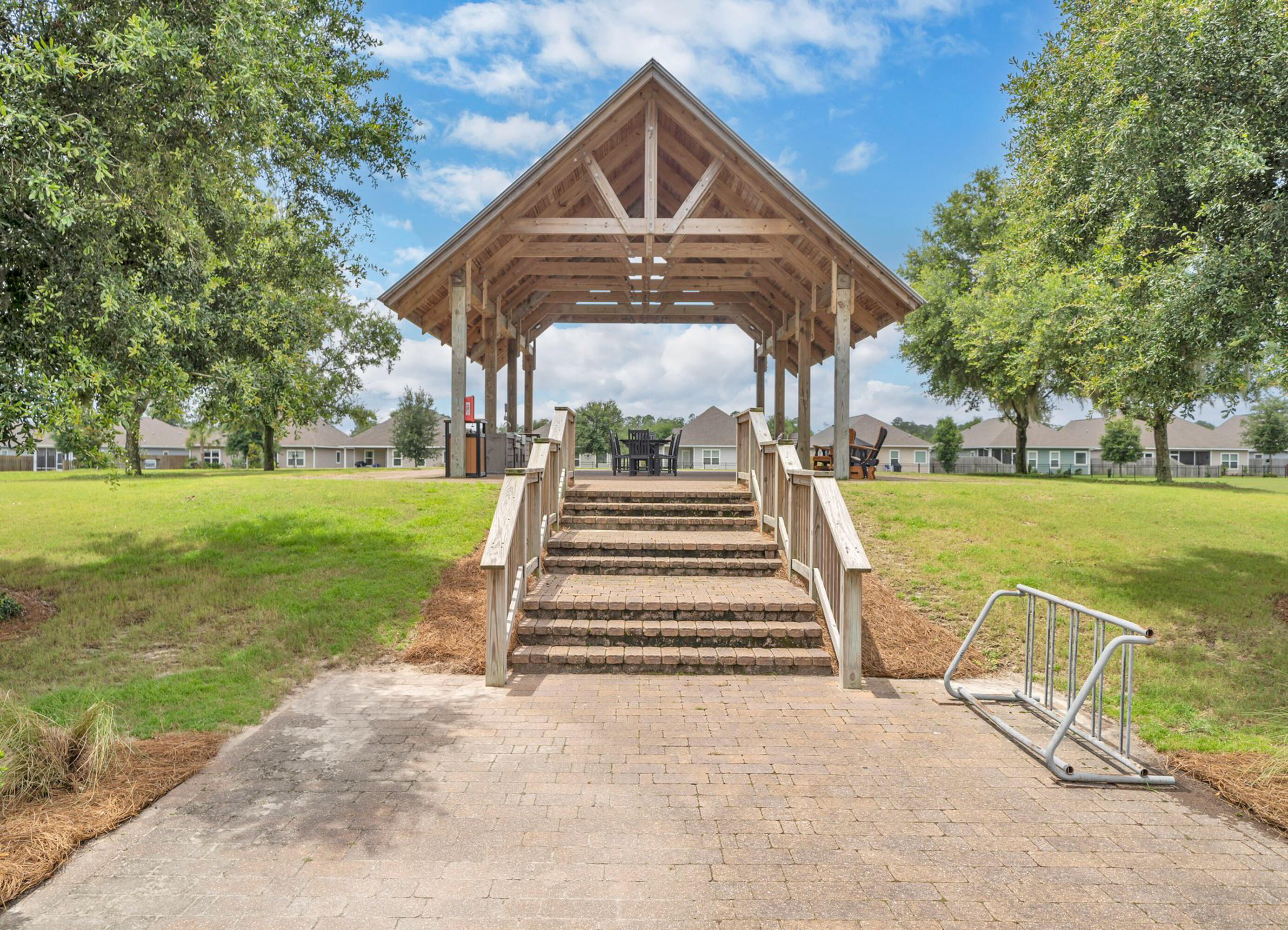 main property photo 89