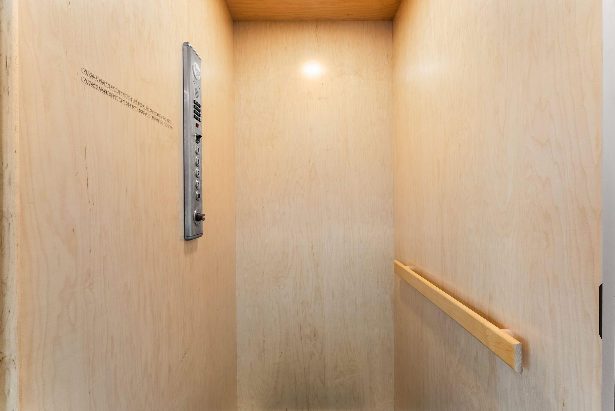 main property photo 33