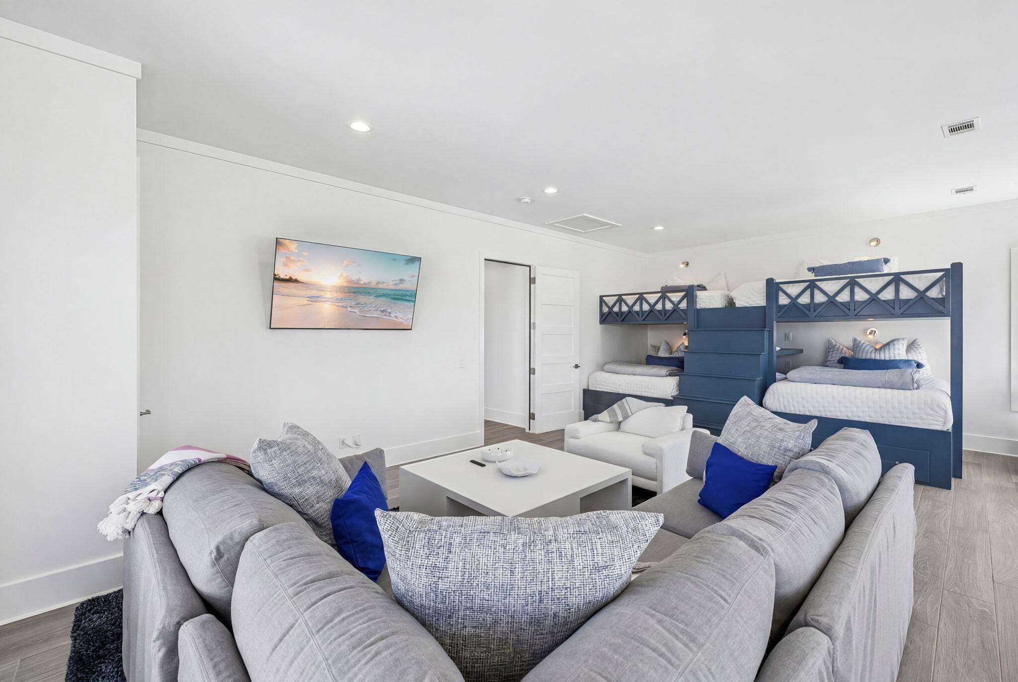 main property photo 107