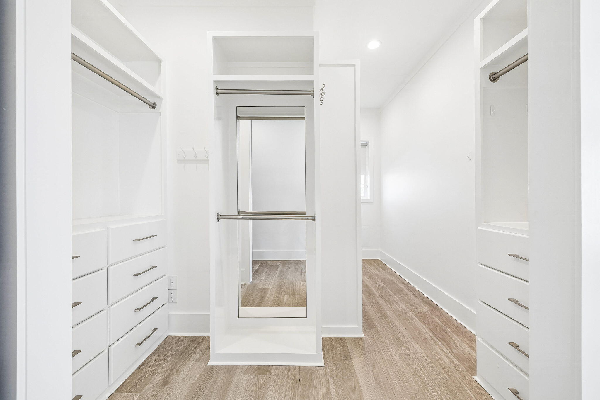 main property photo 114