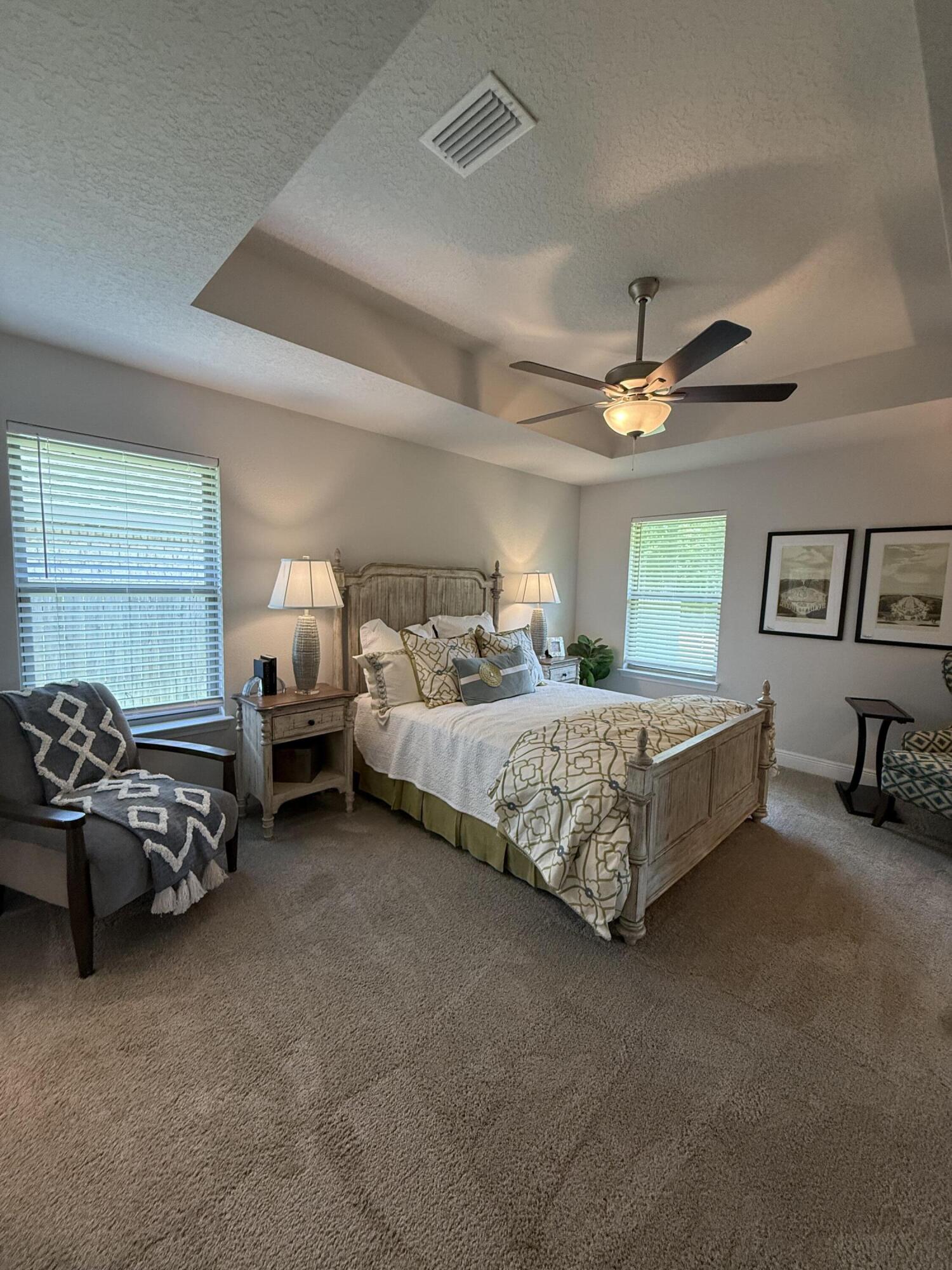 property viewer photo 12