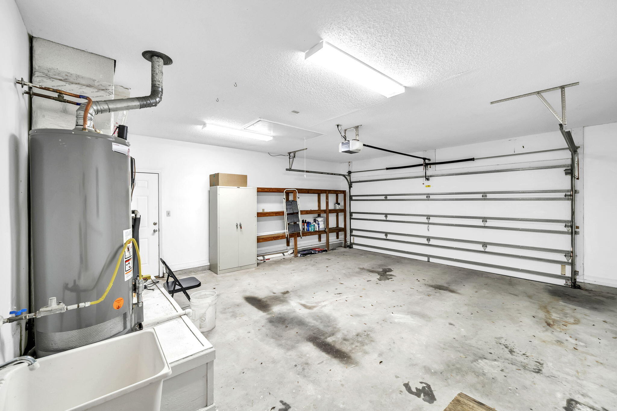 main property photo 70