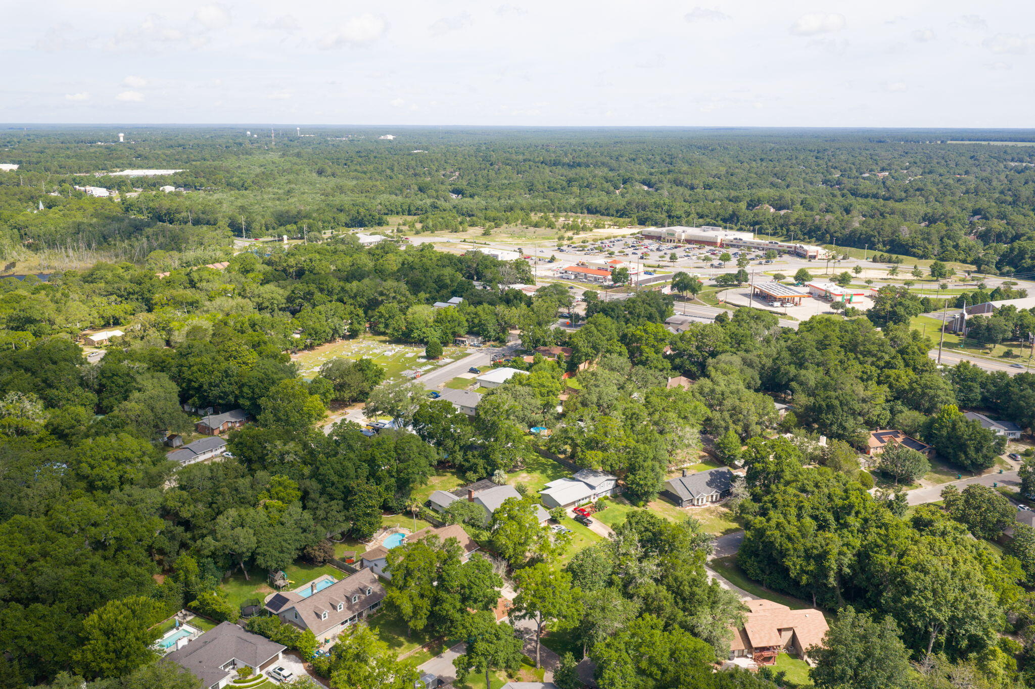 main property photo 78