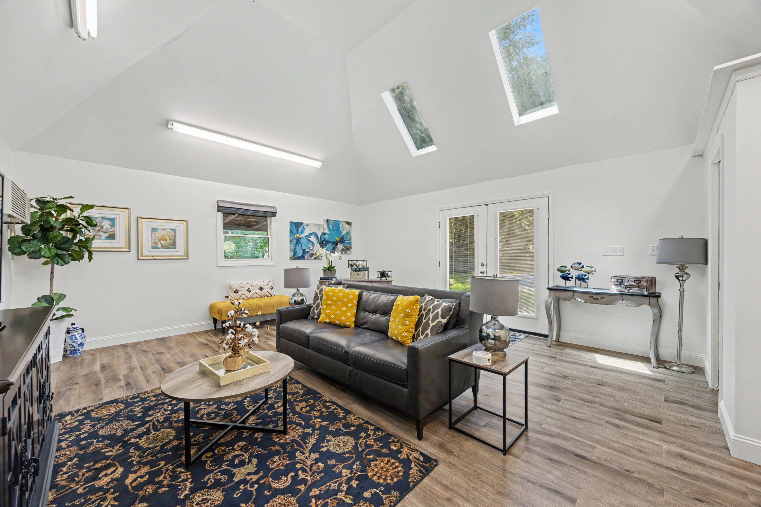 main property photo 102