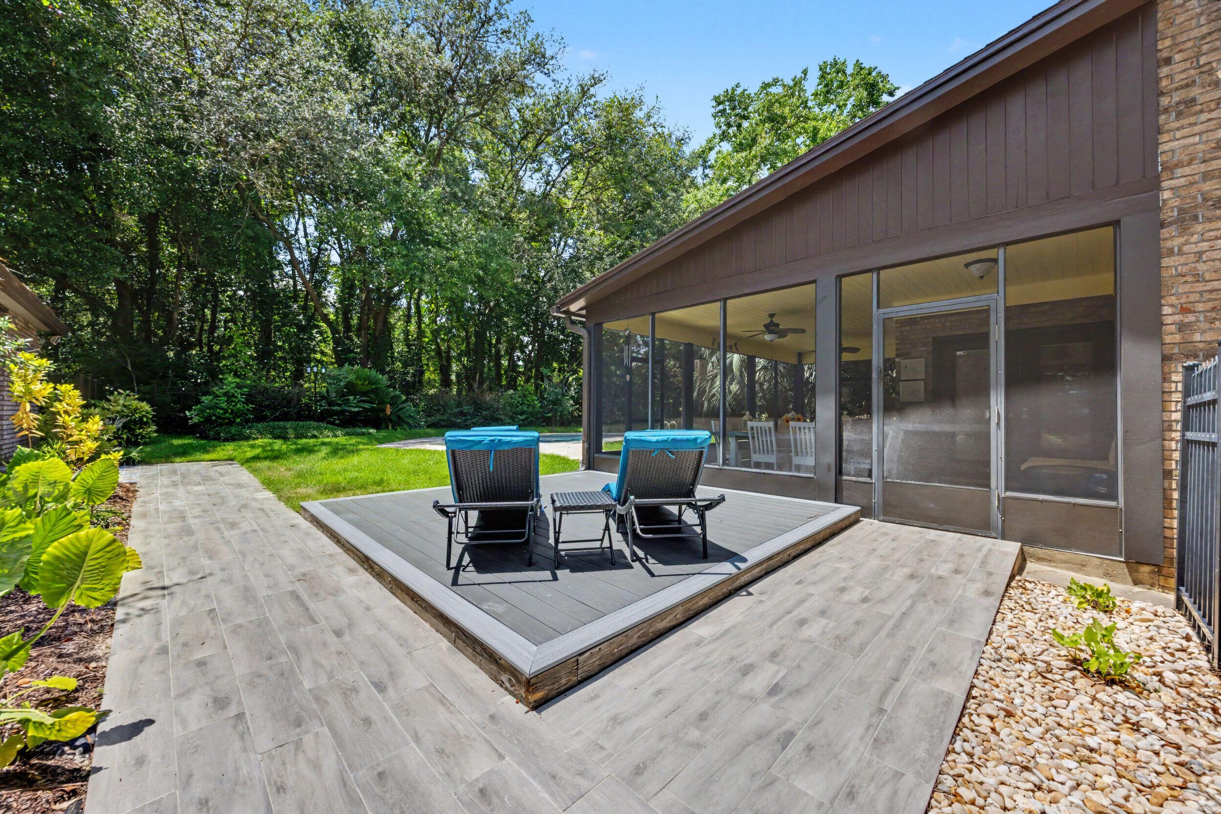 main property photo 88