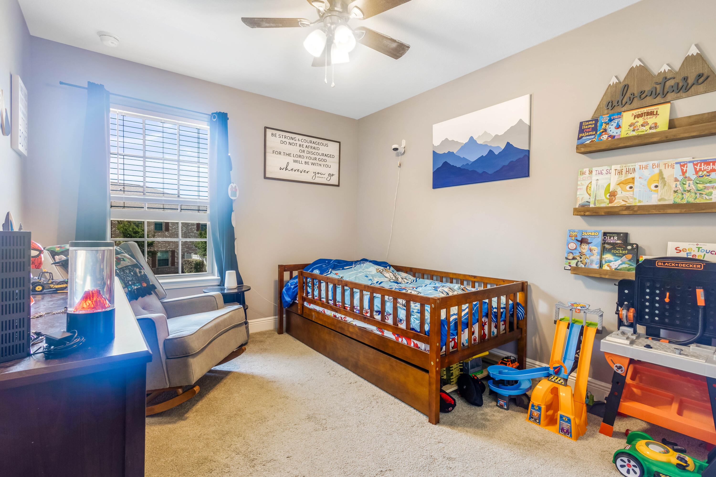main property photo 22
