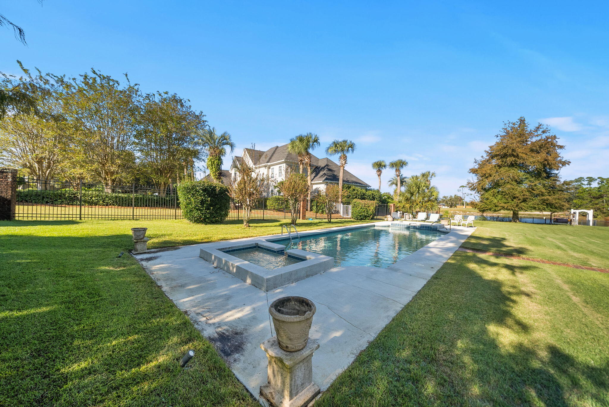 main property photo 61