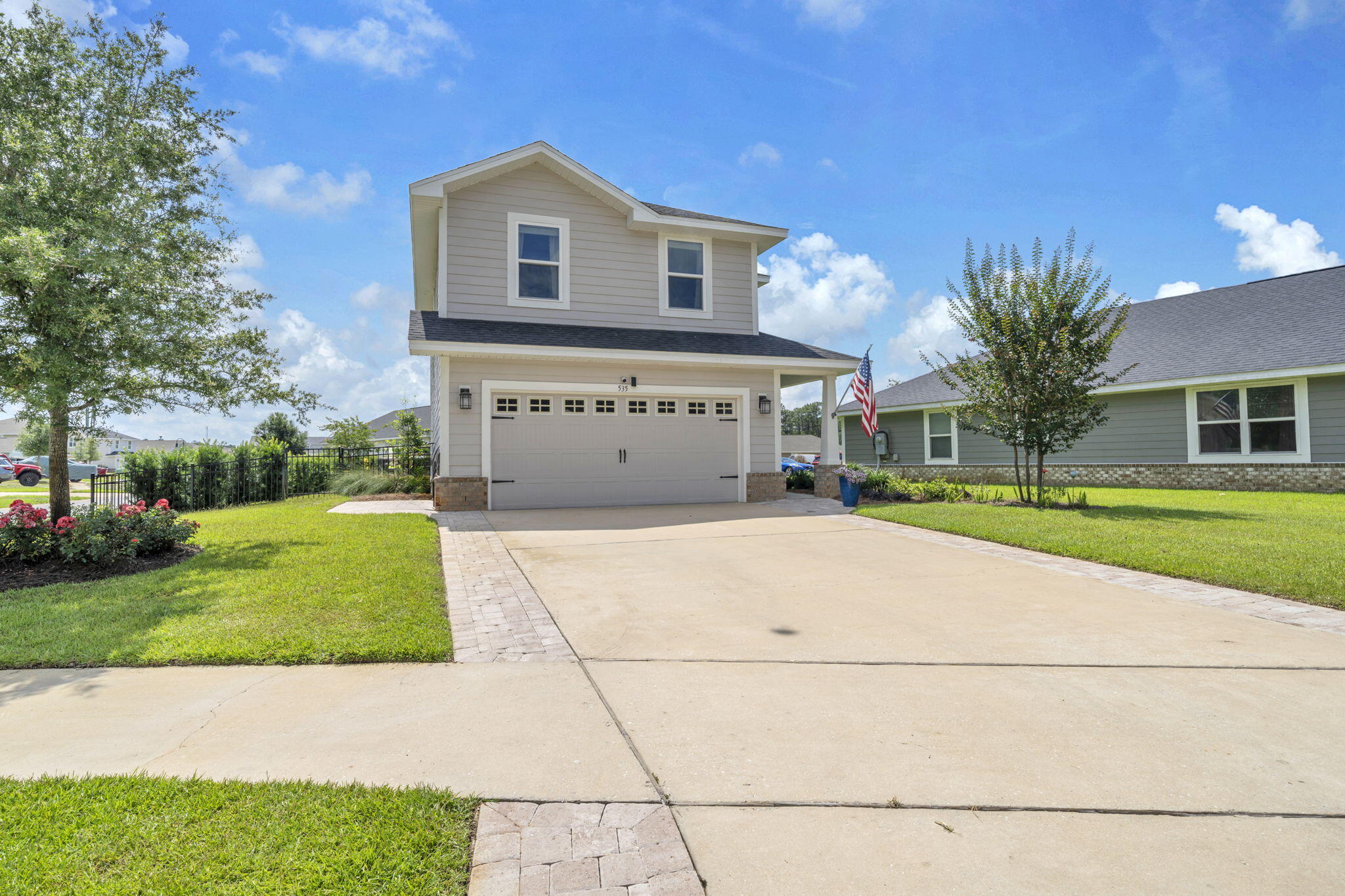 main property photo 45