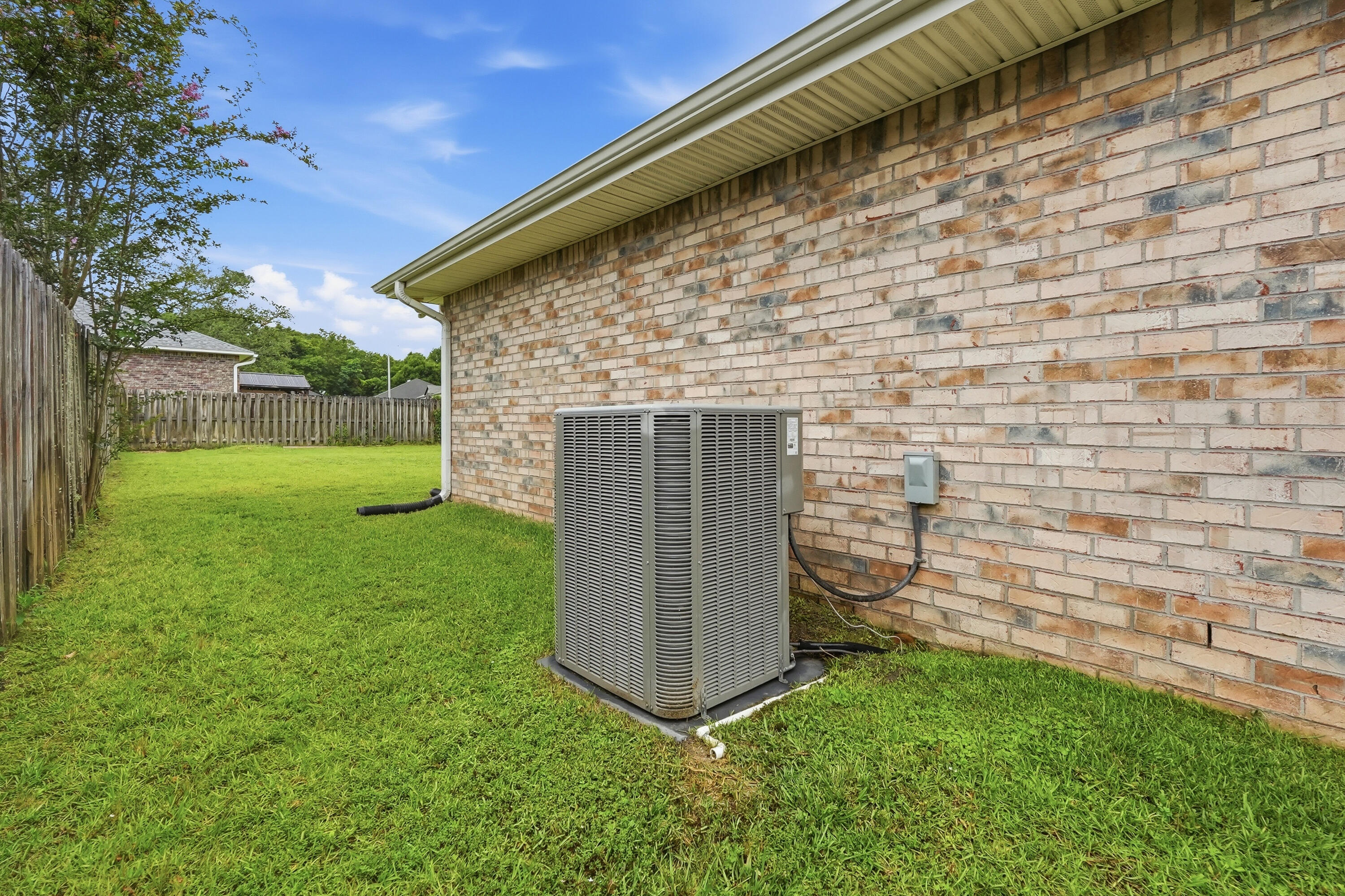 main property photo 70