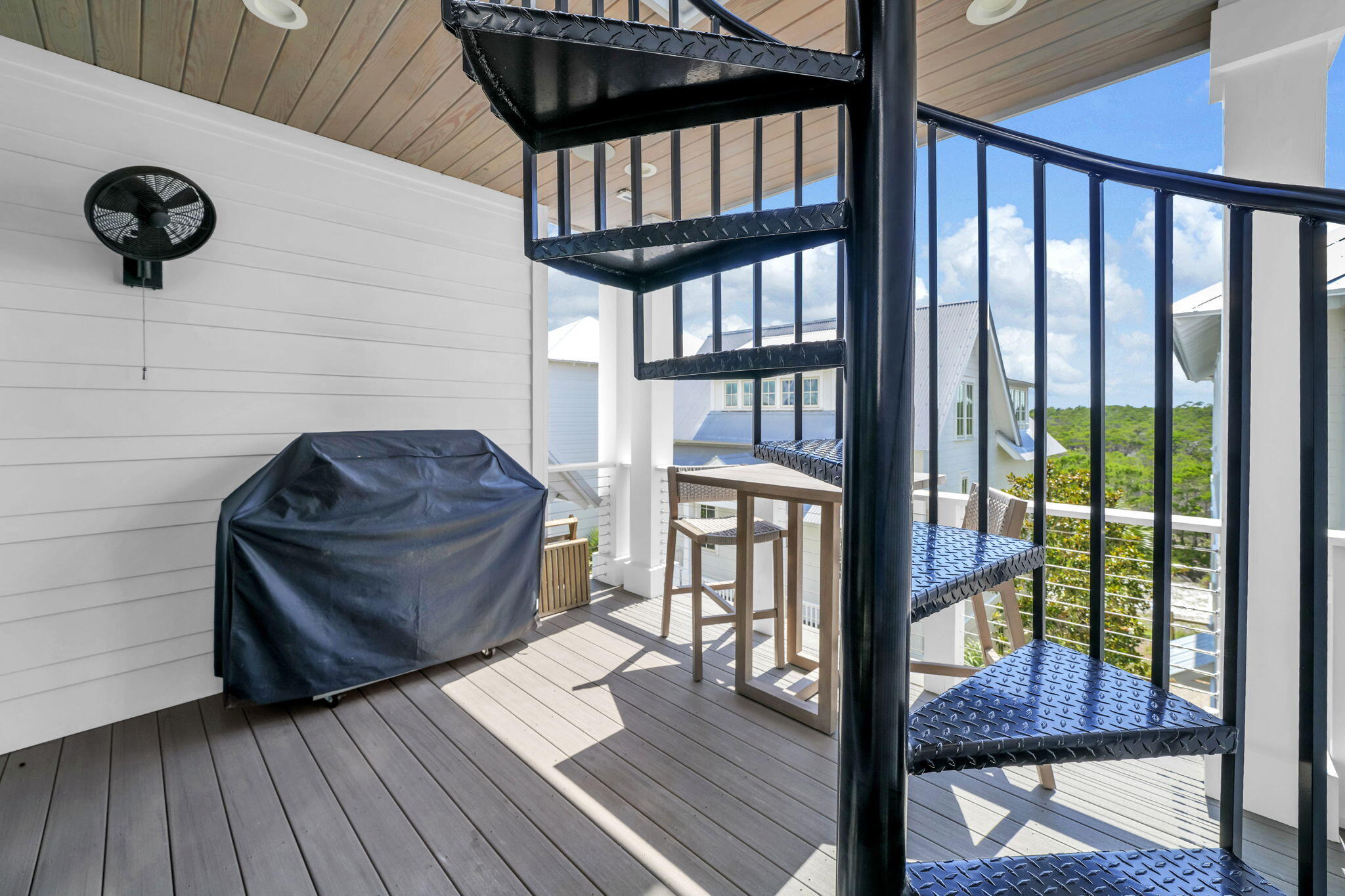 main property photo 65
