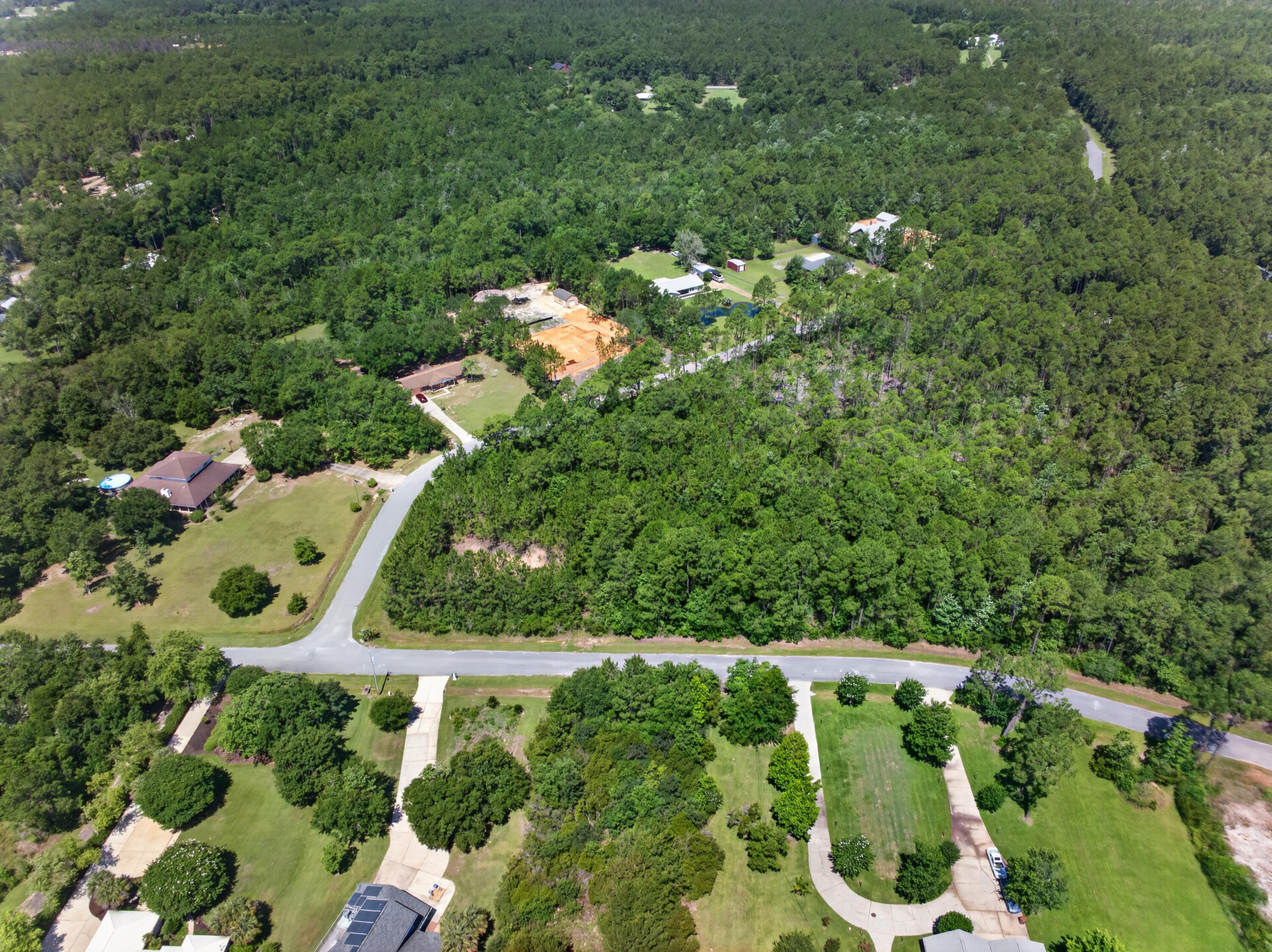 main property photo 10