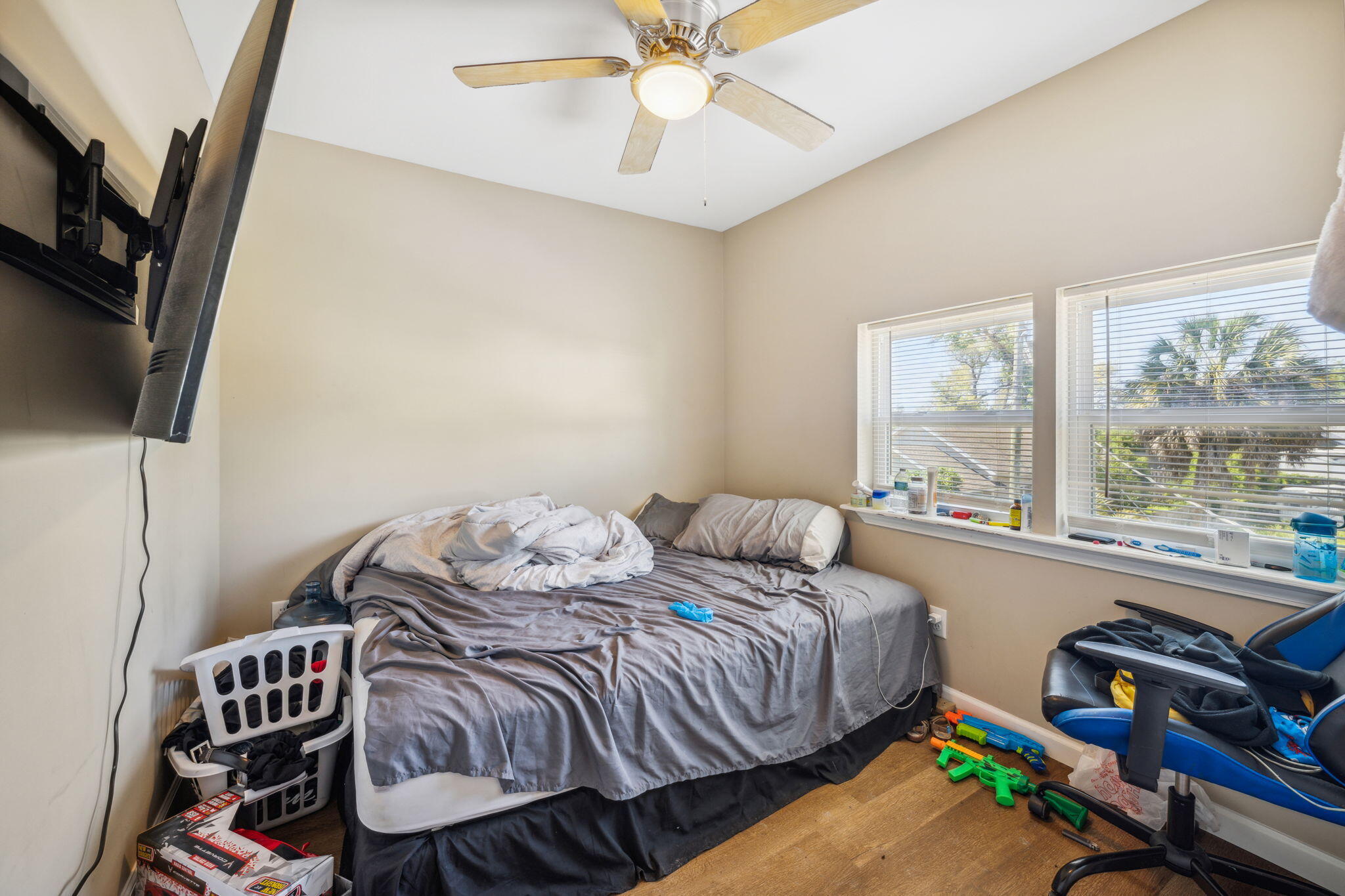 main property photo 65