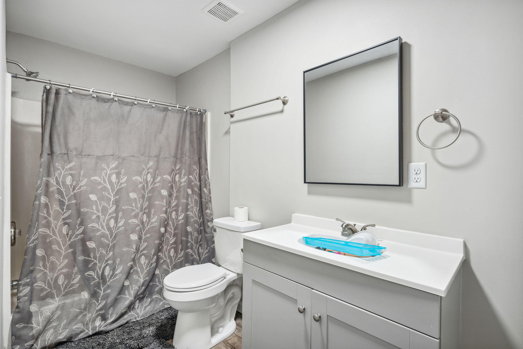 main property photo 83