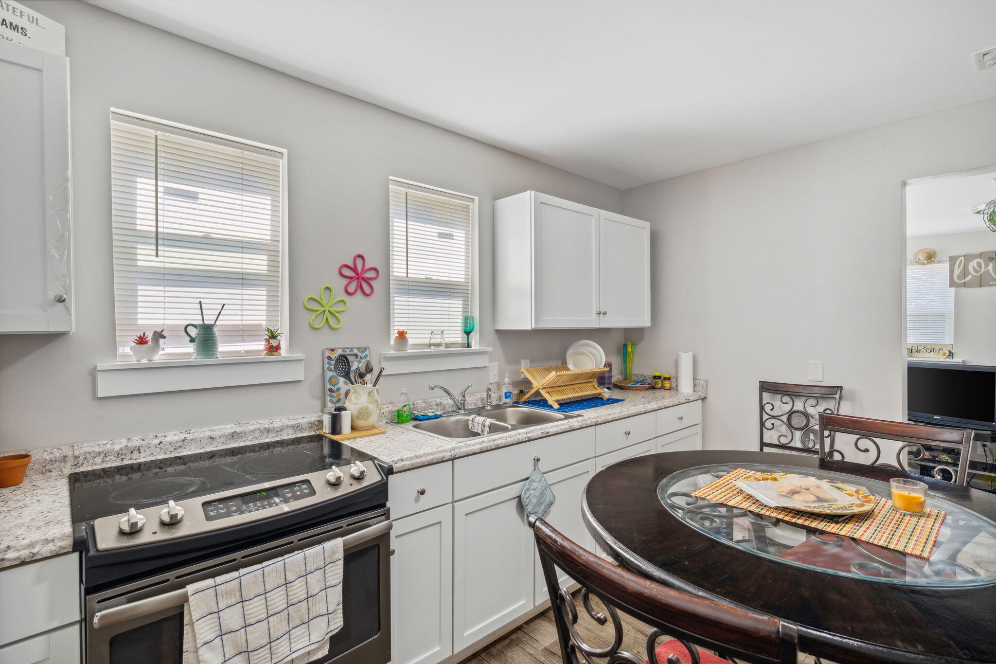 main property photo 91