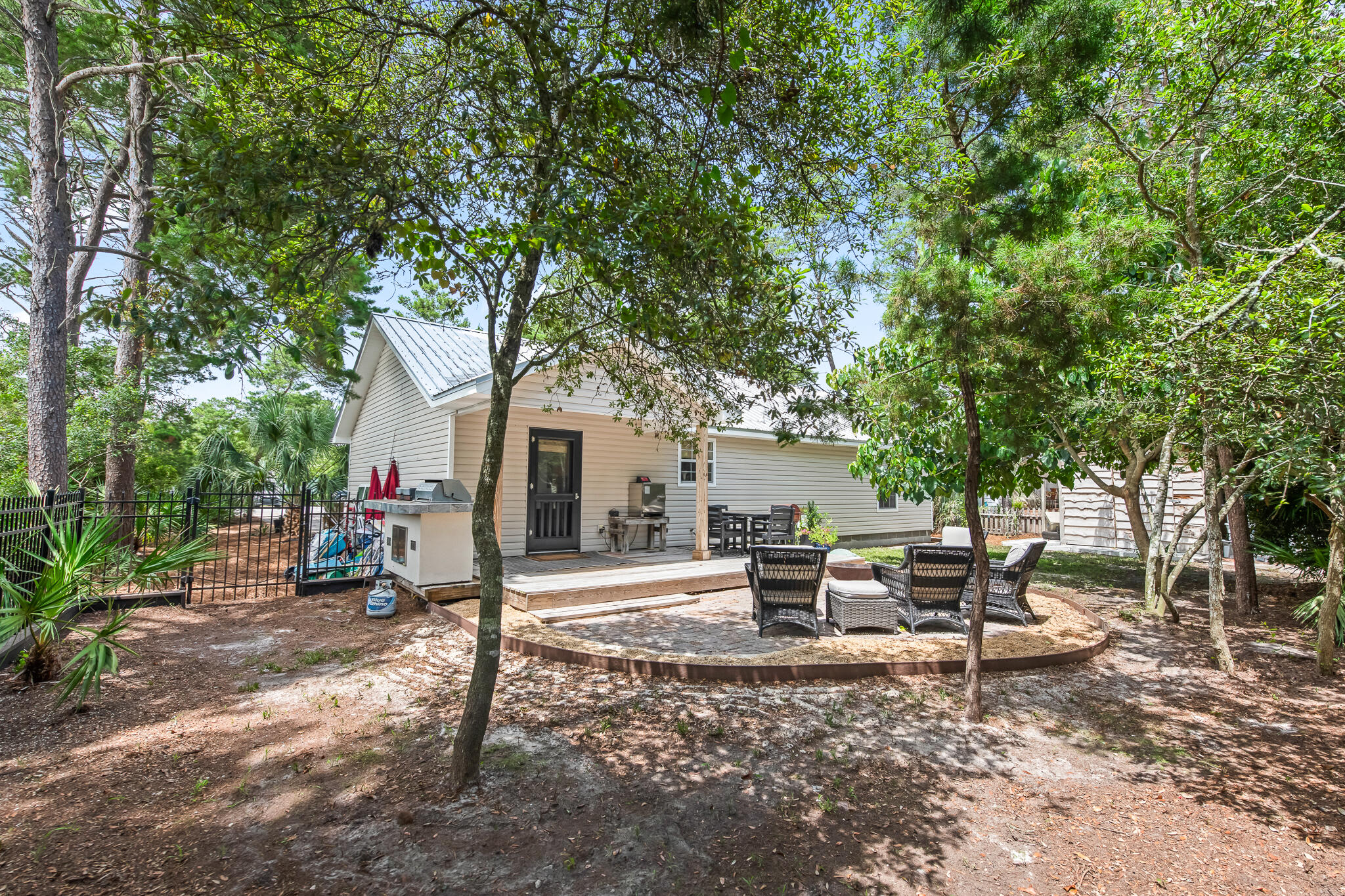 main property photo 66